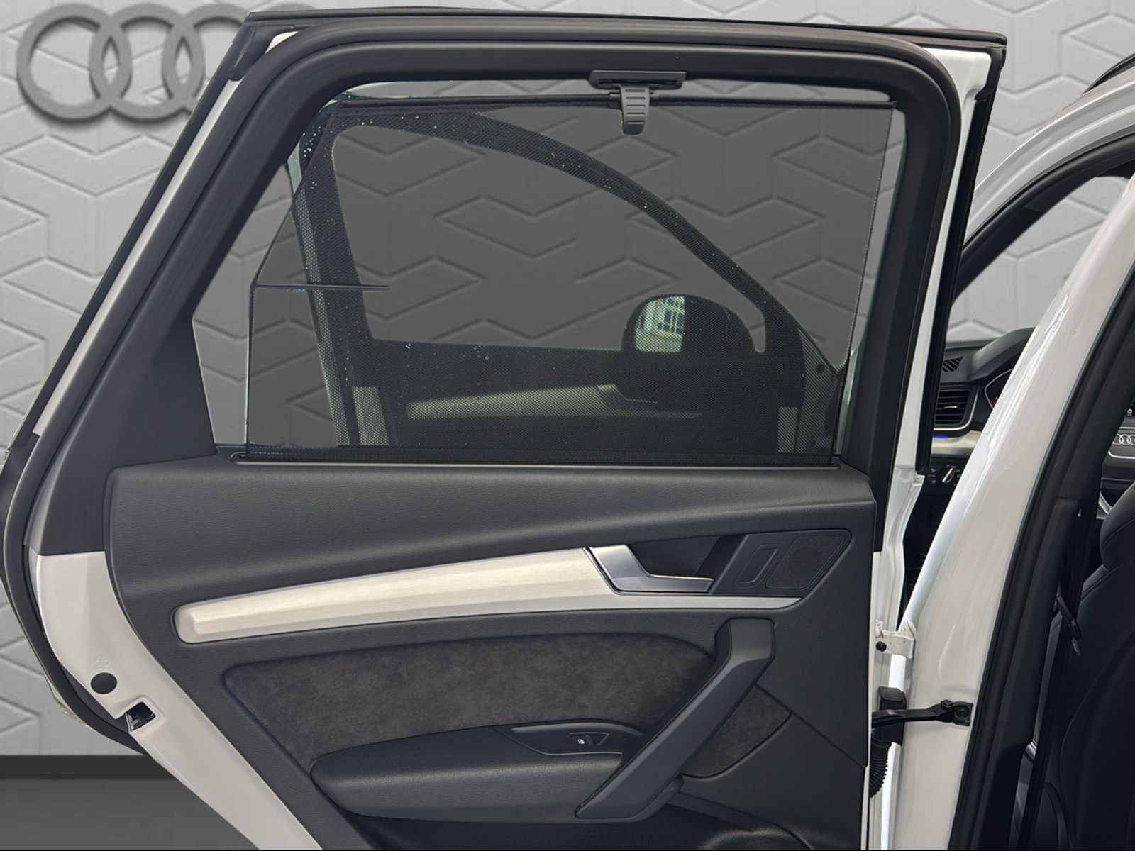 AUDI Q5 2.0 TDI sport quattro S-tronic-image-17