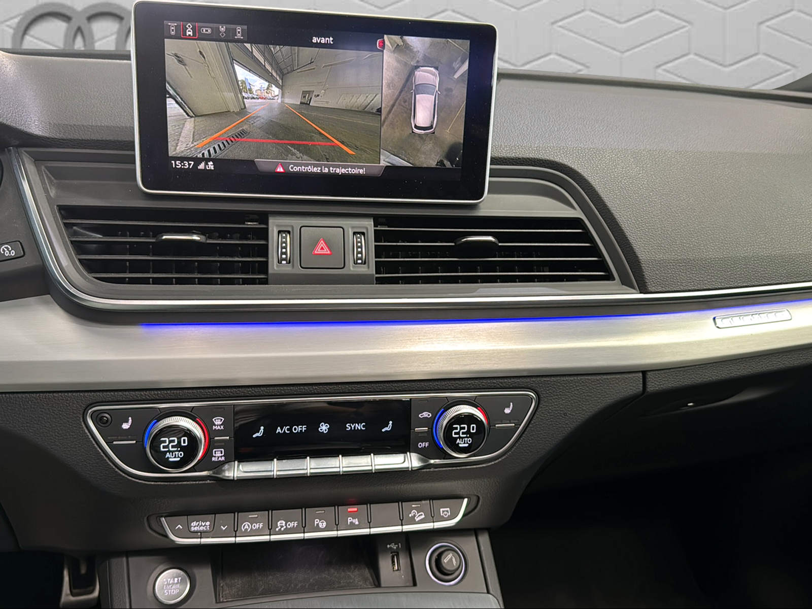 AUDI Q5 2.0 TDI sport quattro S-tronic-image-19