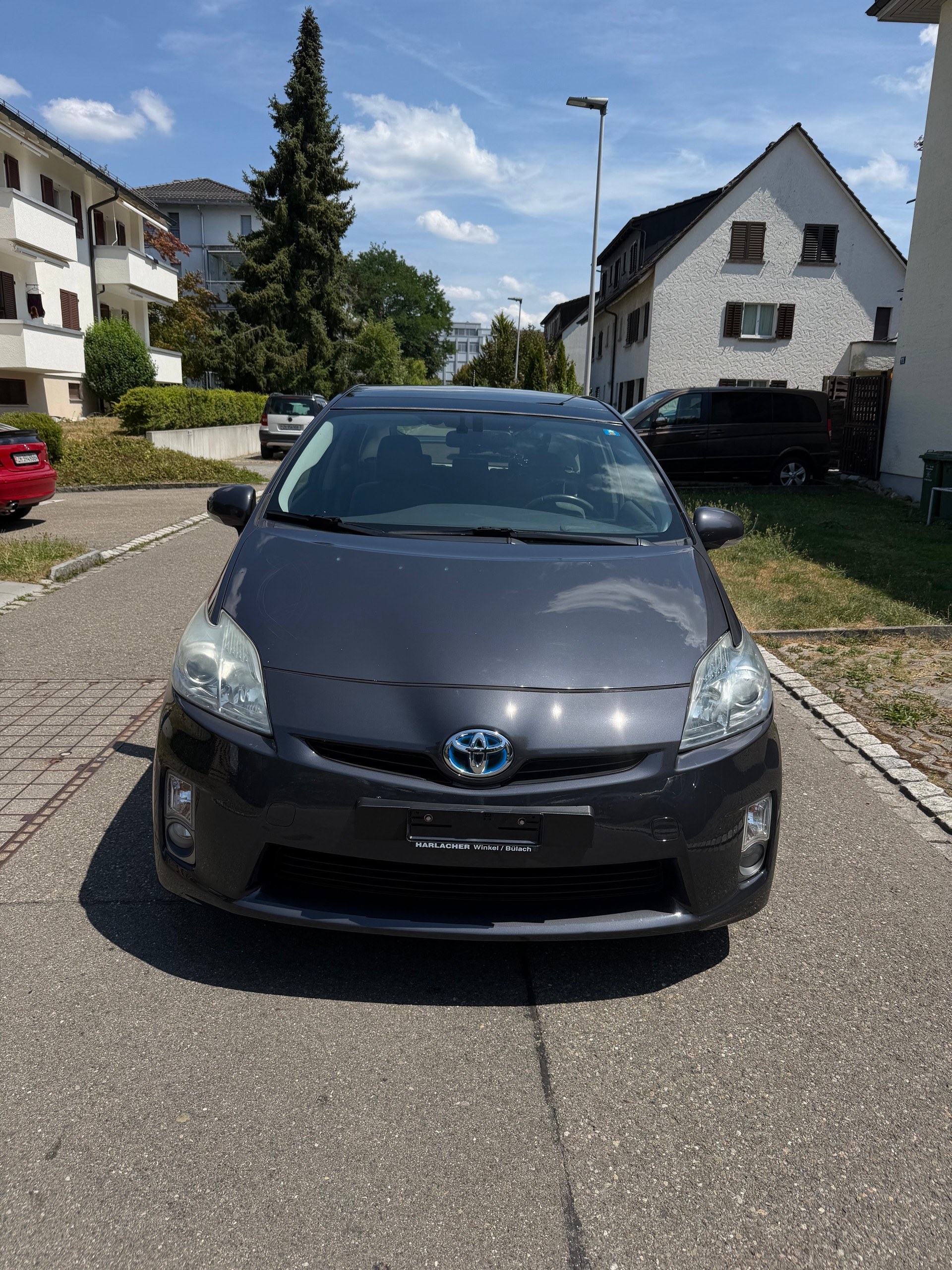 TOYOTA Prius 1.8 16V HSD Sol Premium/ FRISCH AB MFK. 24. 06. 2026. & SERVICE
