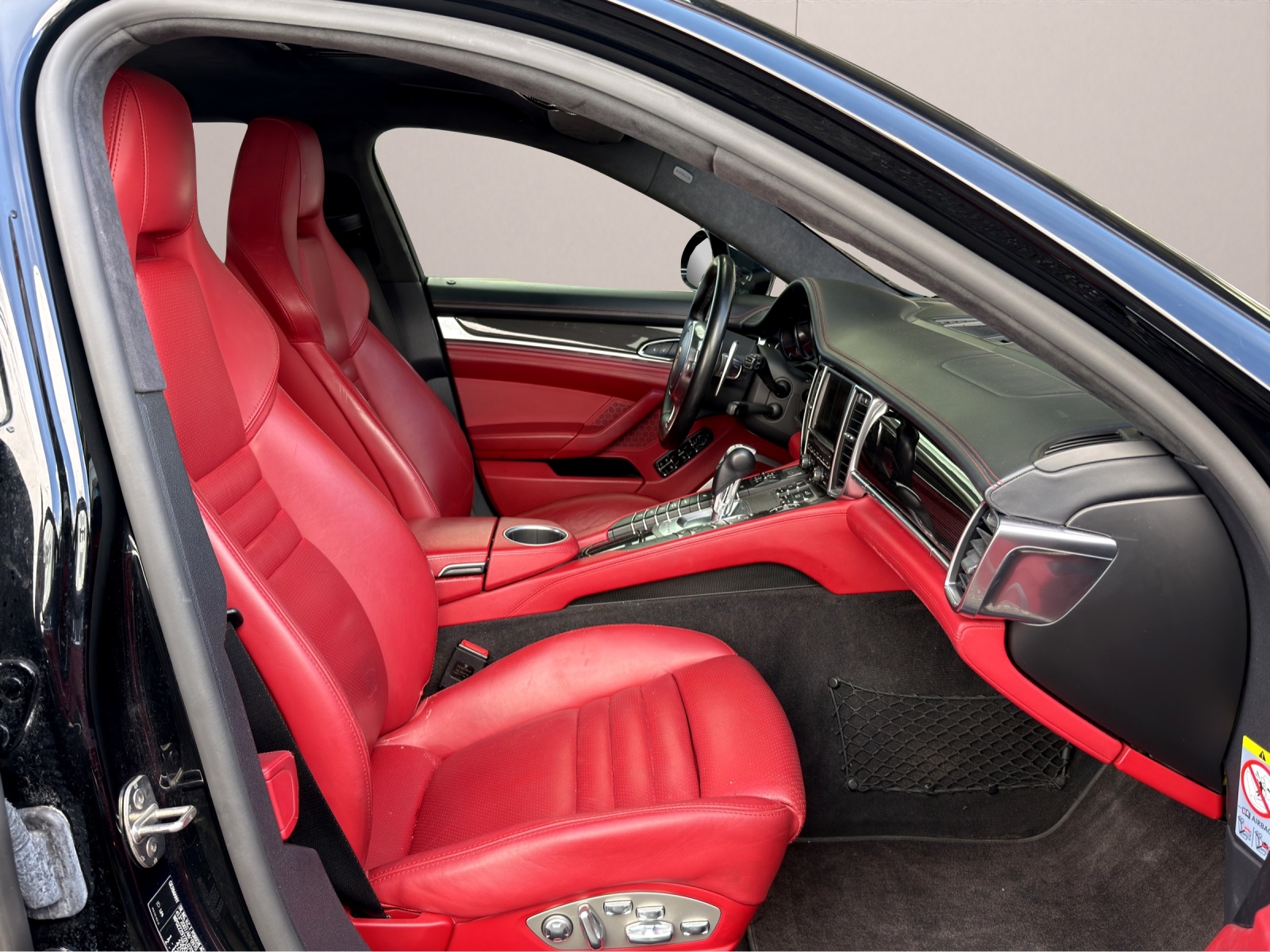 PORSCHE Panamera Turbo 4.8 PDK-image-14