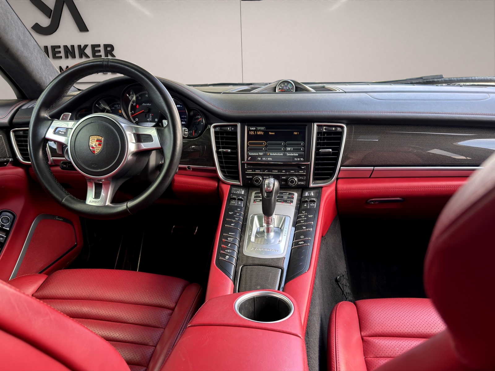 PORSCHE Panamera Turbo 4.8 PDK-image-9