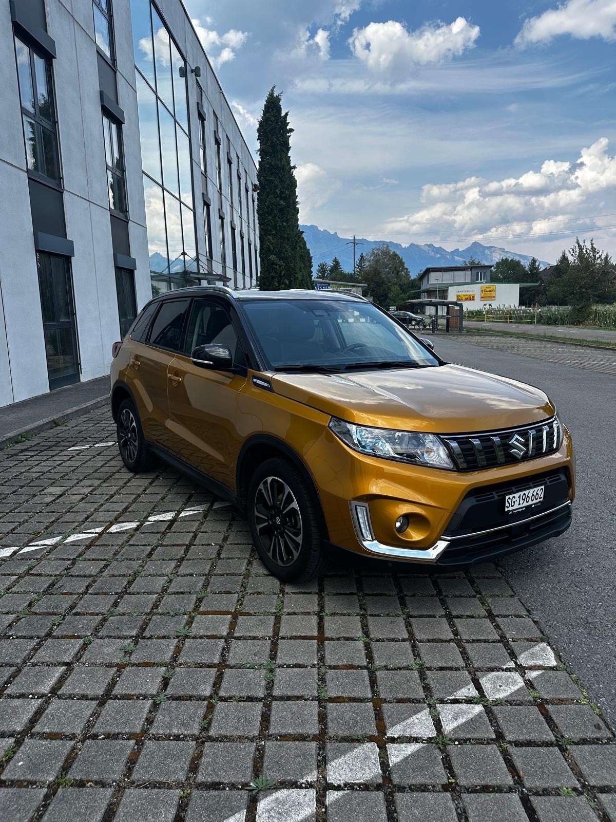 SUZUKI 1.4 T Compact Top 4x4-image-1