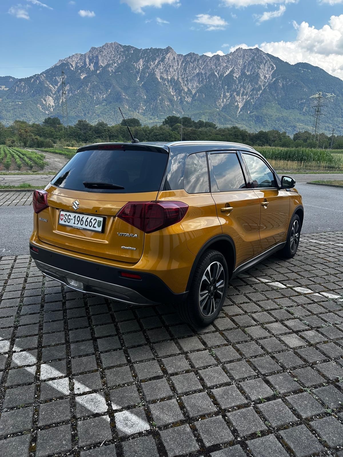 SUZUKI 1.4 T Compact Top 4x4-image-2