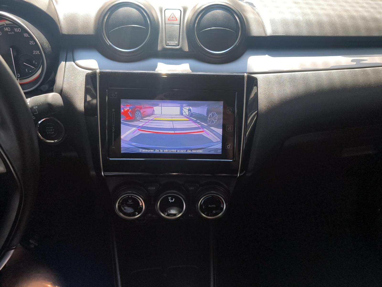 SUZUKI Swift 1.2 Compact Top Hybrid-image-6