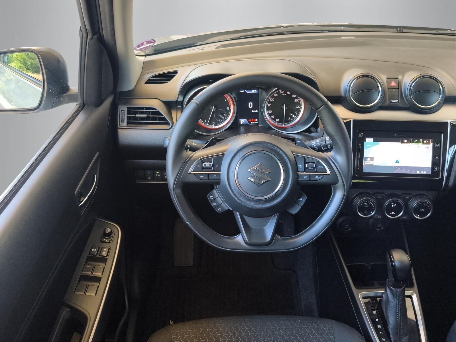 SUZUKI Swift 1.2 Compact Top Hybrid-image-4