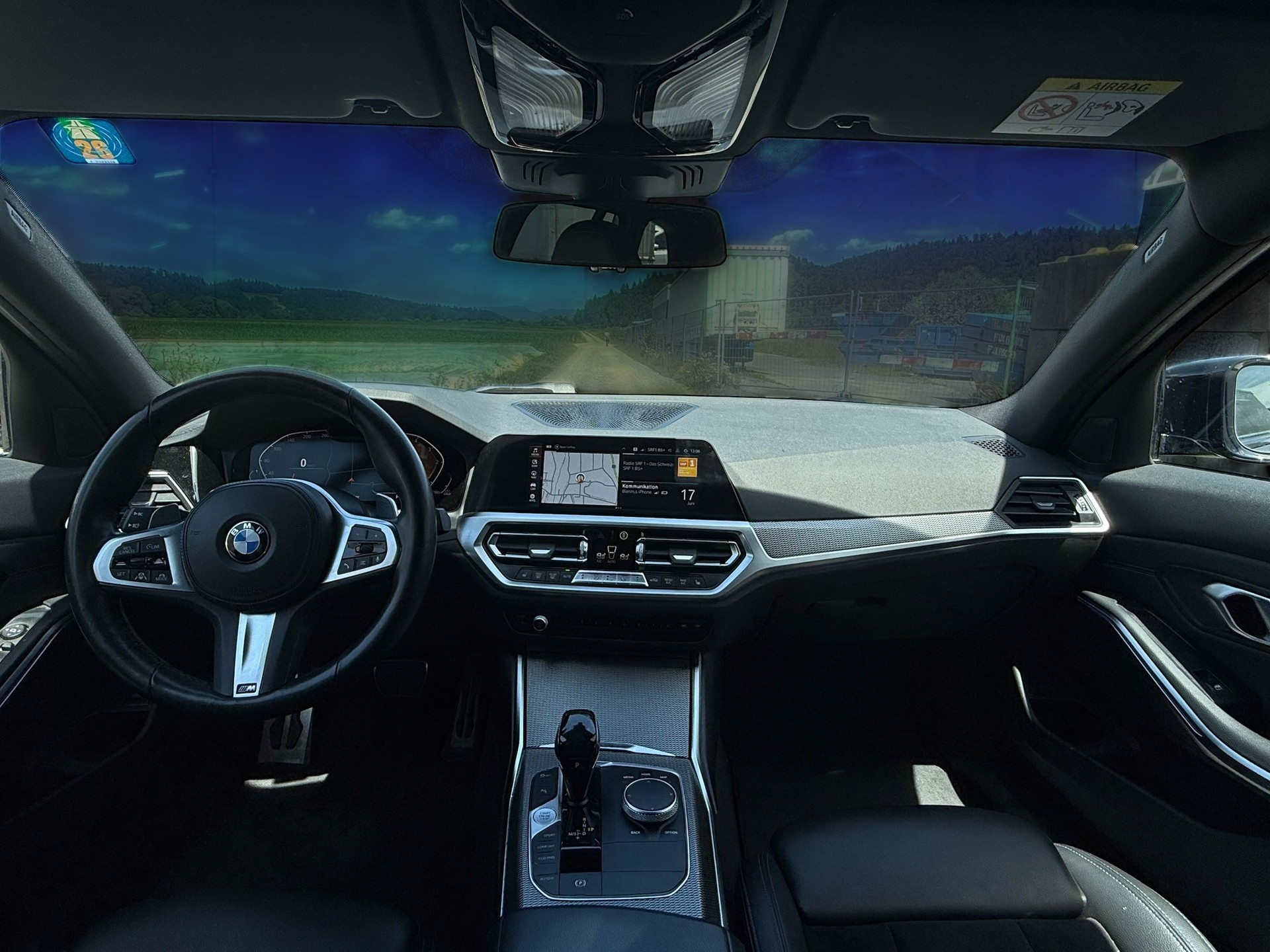 BMW 320d xDrive 48V Touring M Sport Steptronic-image-8