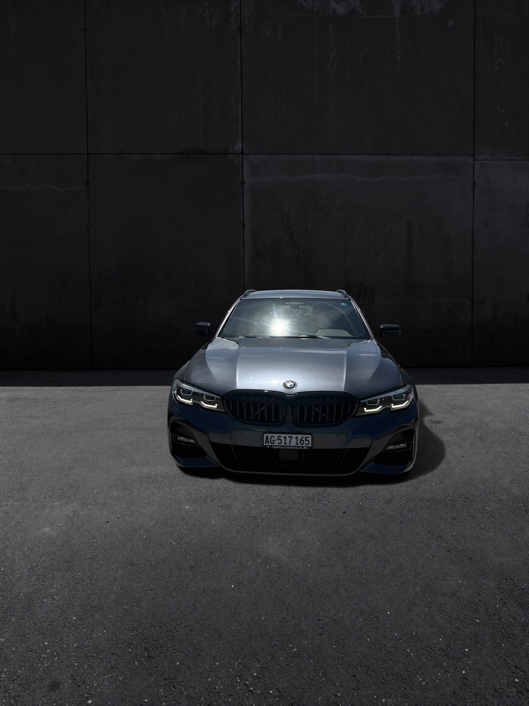 BMW 320d xDrive 48V Touring M Sport Steptronic-image-1