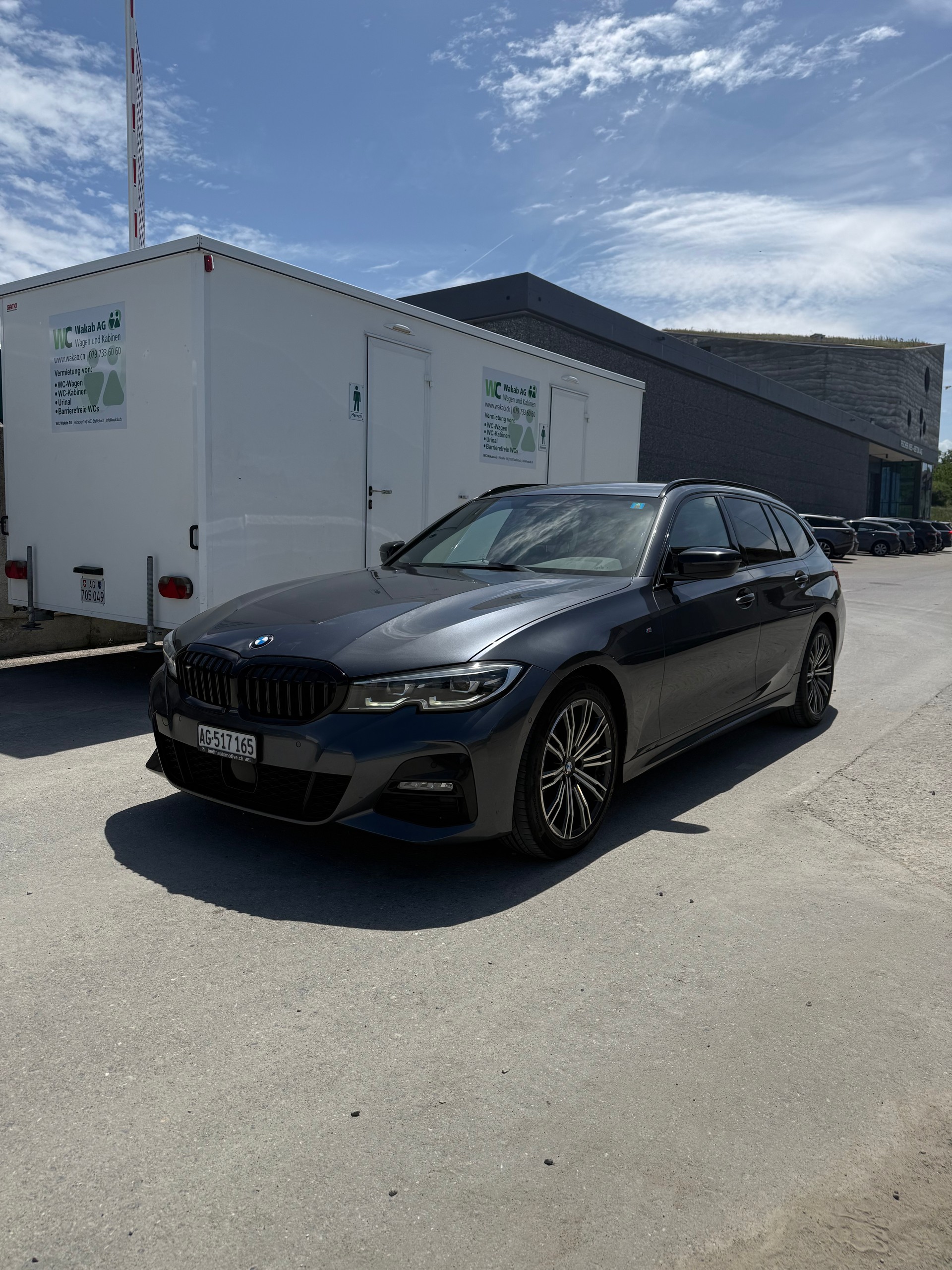 BMW 320d xDrive 48V Touring M Sport Steptronic-image-0
