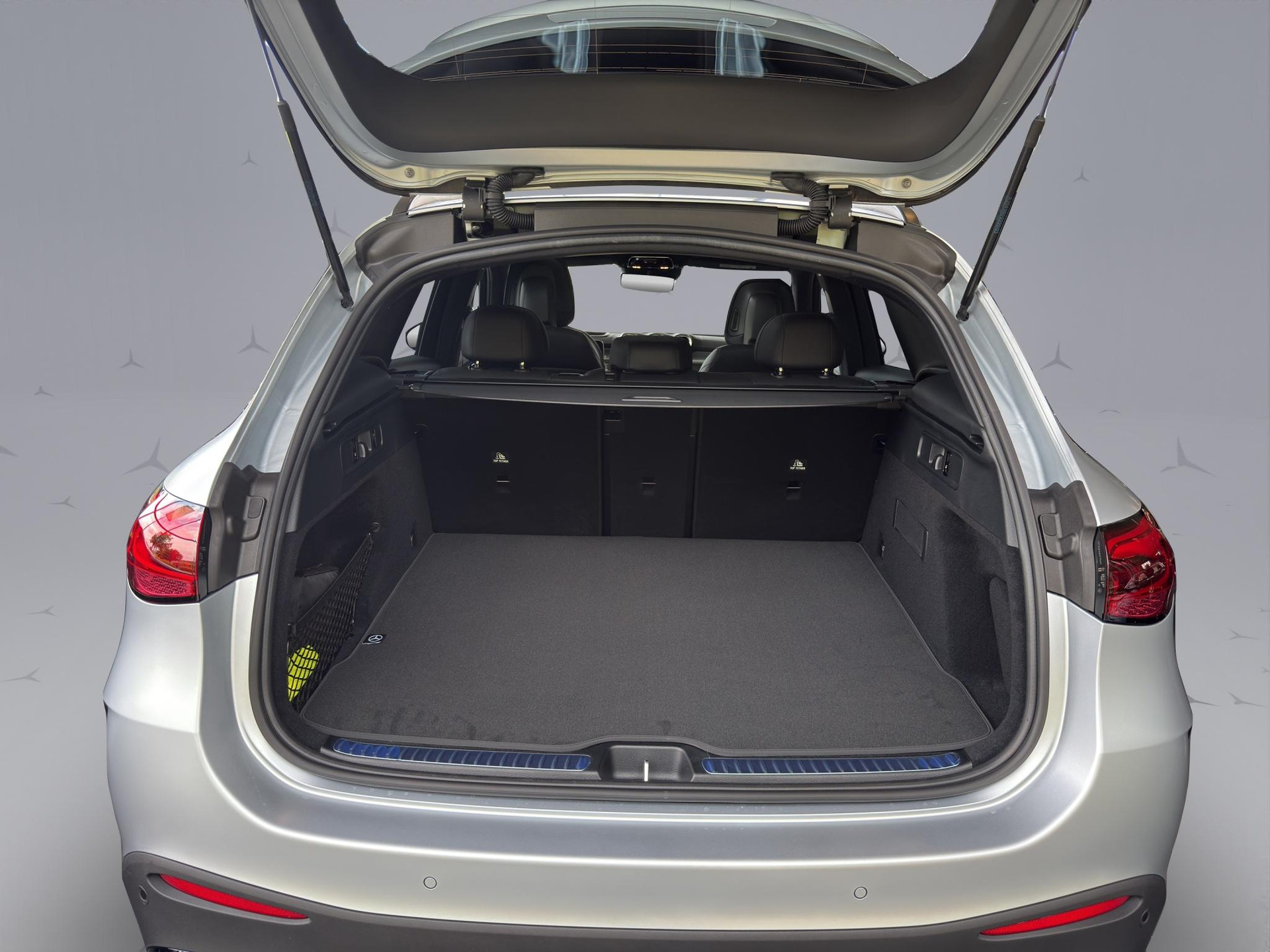 MERCEDES-BENZ GLC 53 AMG 4matic+-image-17