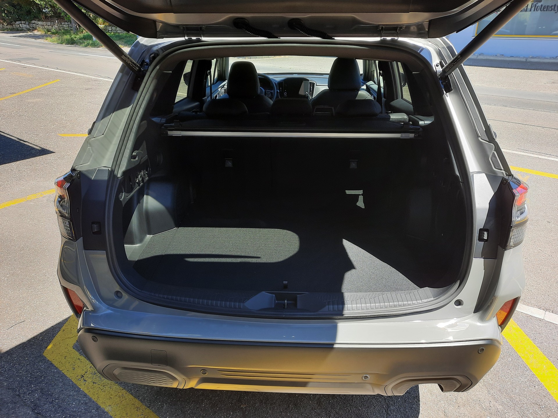 SUBARU Forester 2.0i e-Boxer Sport Lineartronic-image-6
