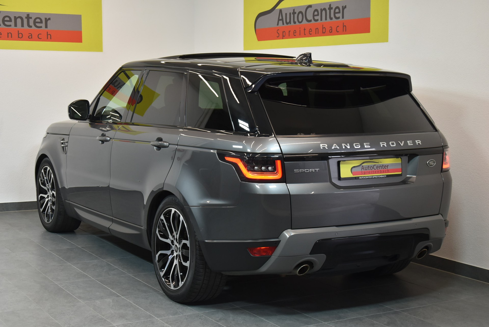 LAND ROVER Range Rover Sport 2.0 Si4 S Automatic-image-11