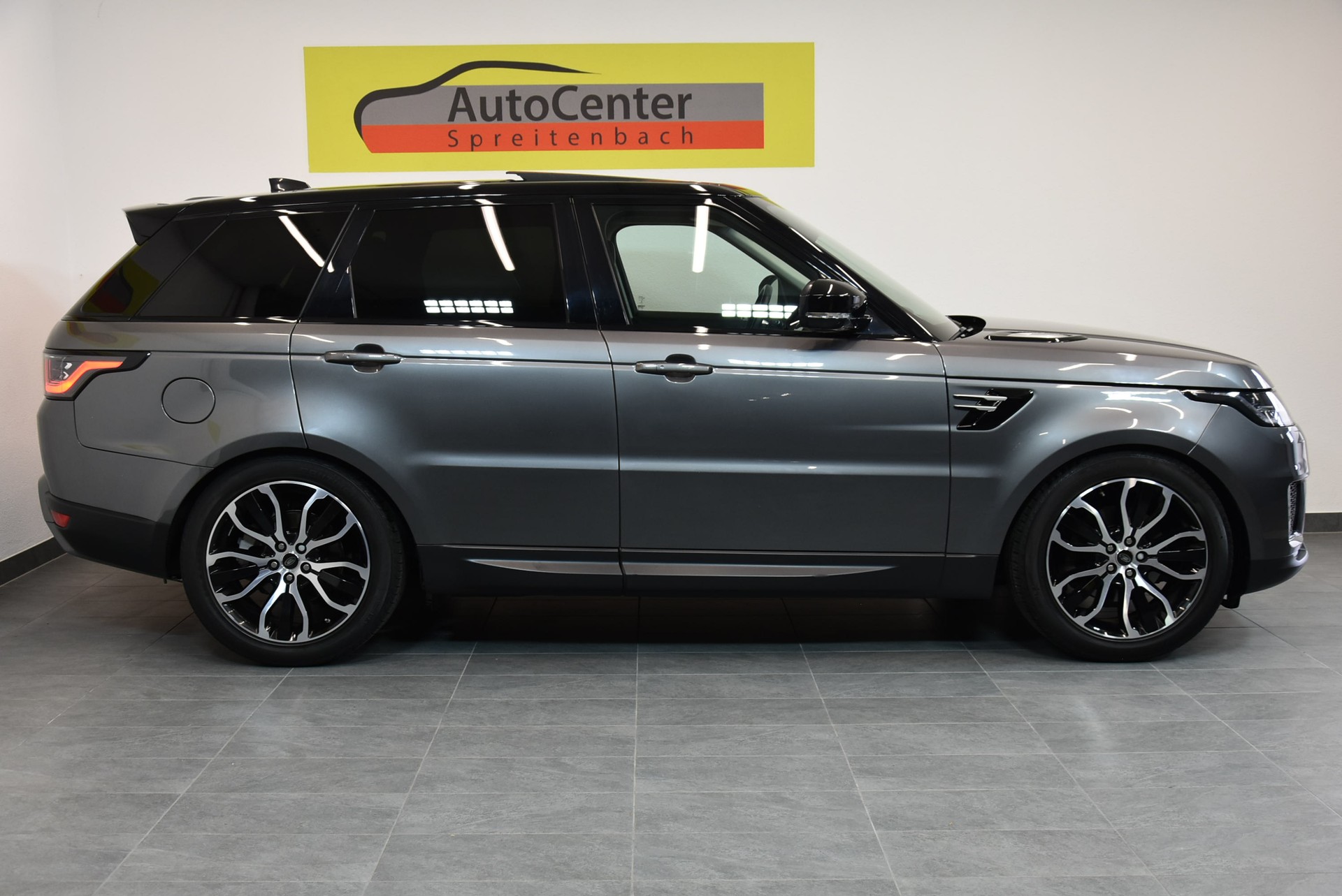 LAND ROVER Range Rover Sport 2.0 Si4 S Automatic-image-12