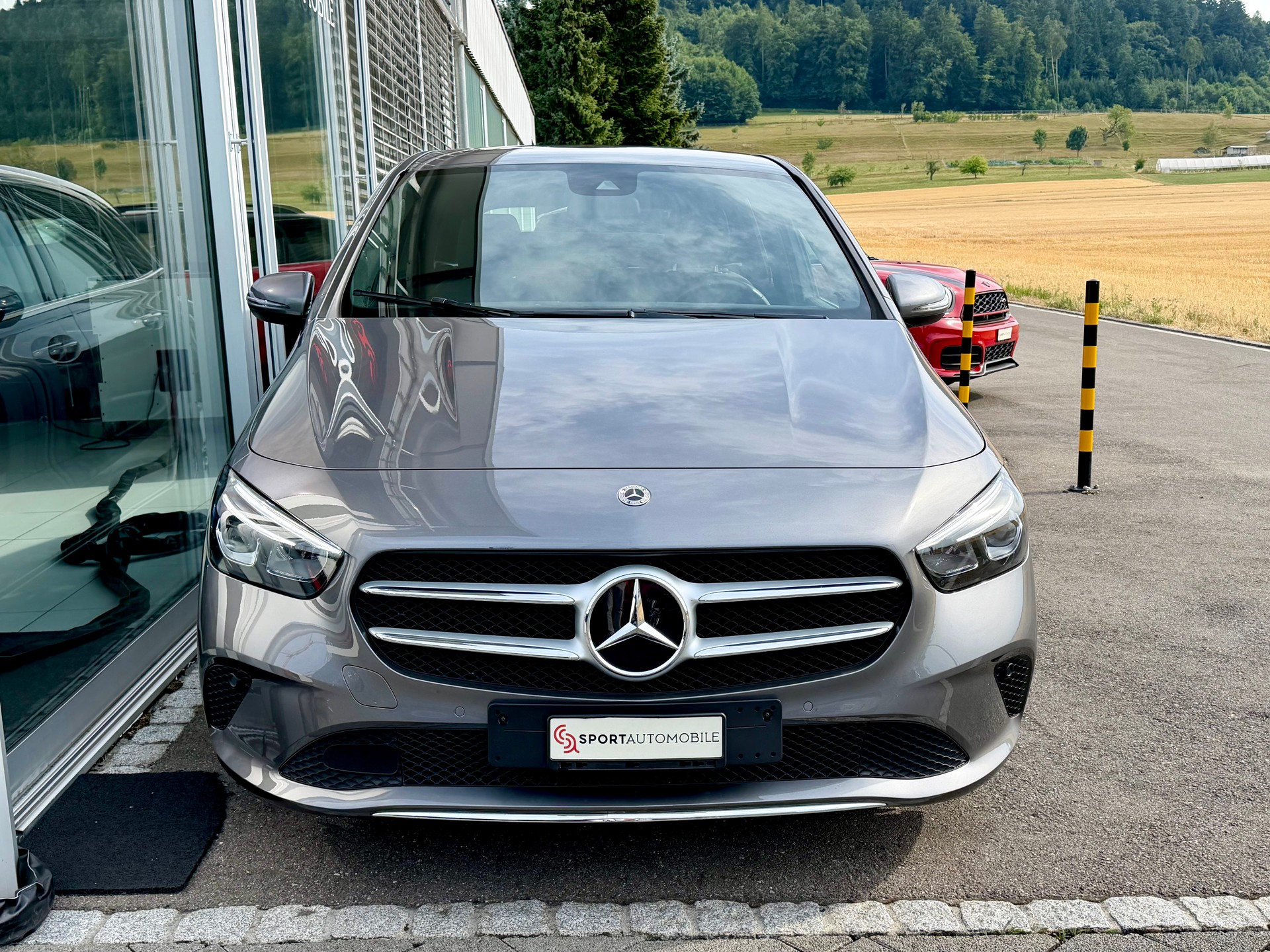 MERCEDES-BENZ B 200 Progressive 7G-DCT-image-2