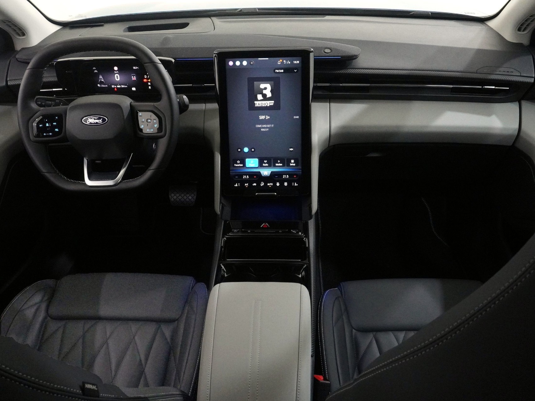 FORD Explorer Extended Range Premium AWD-image-10
