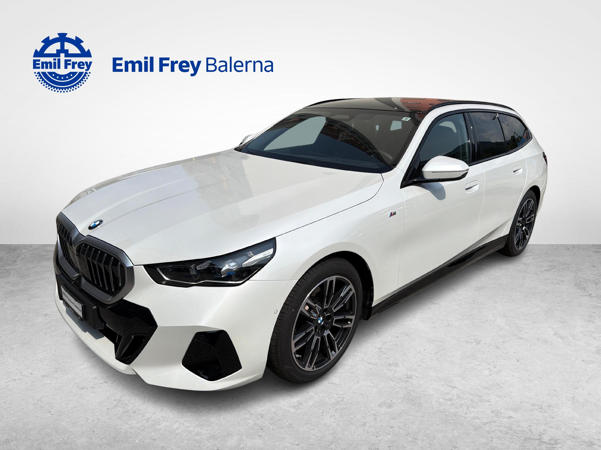 BMW 520d xDrive Touring-image-0