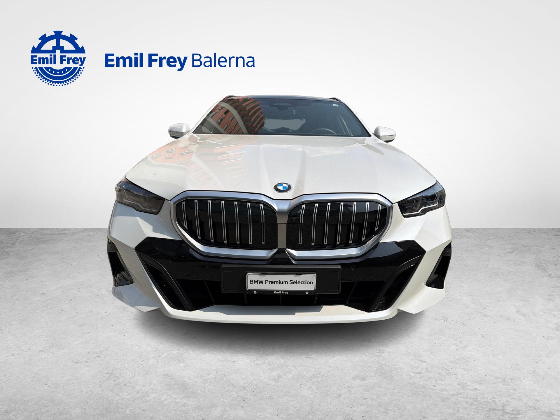 BMW 520d xDrive Touring-image-9