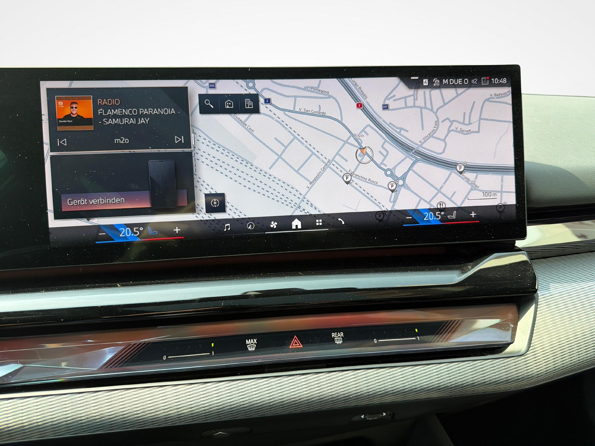 BMW 520d xDrive Touring-image-15