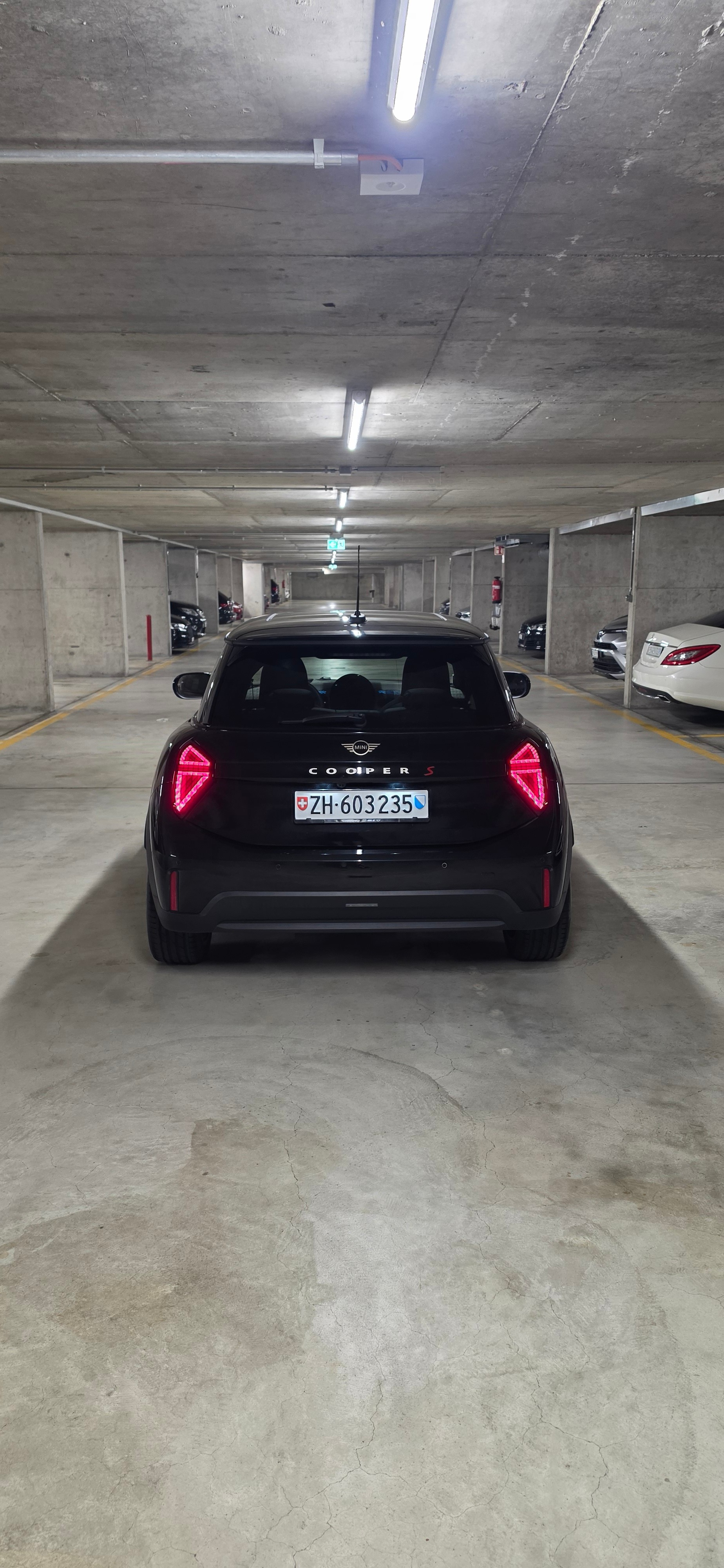 MINI COOPER-image-4