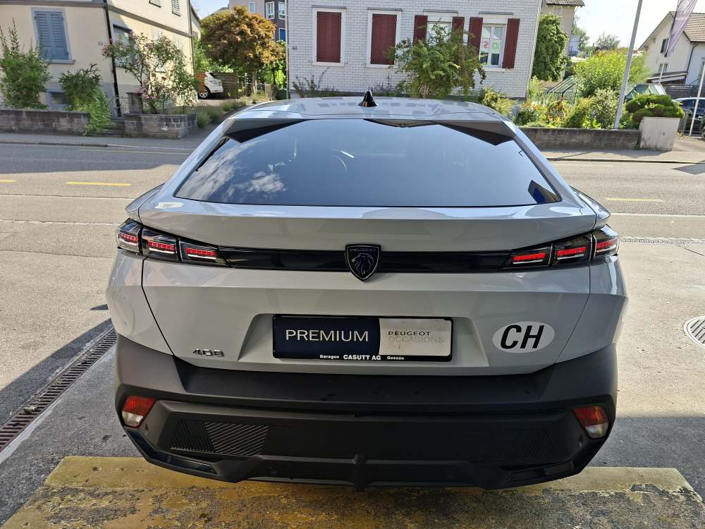 PEUGEOT 408 1.2 Hybrid Allure-image-4