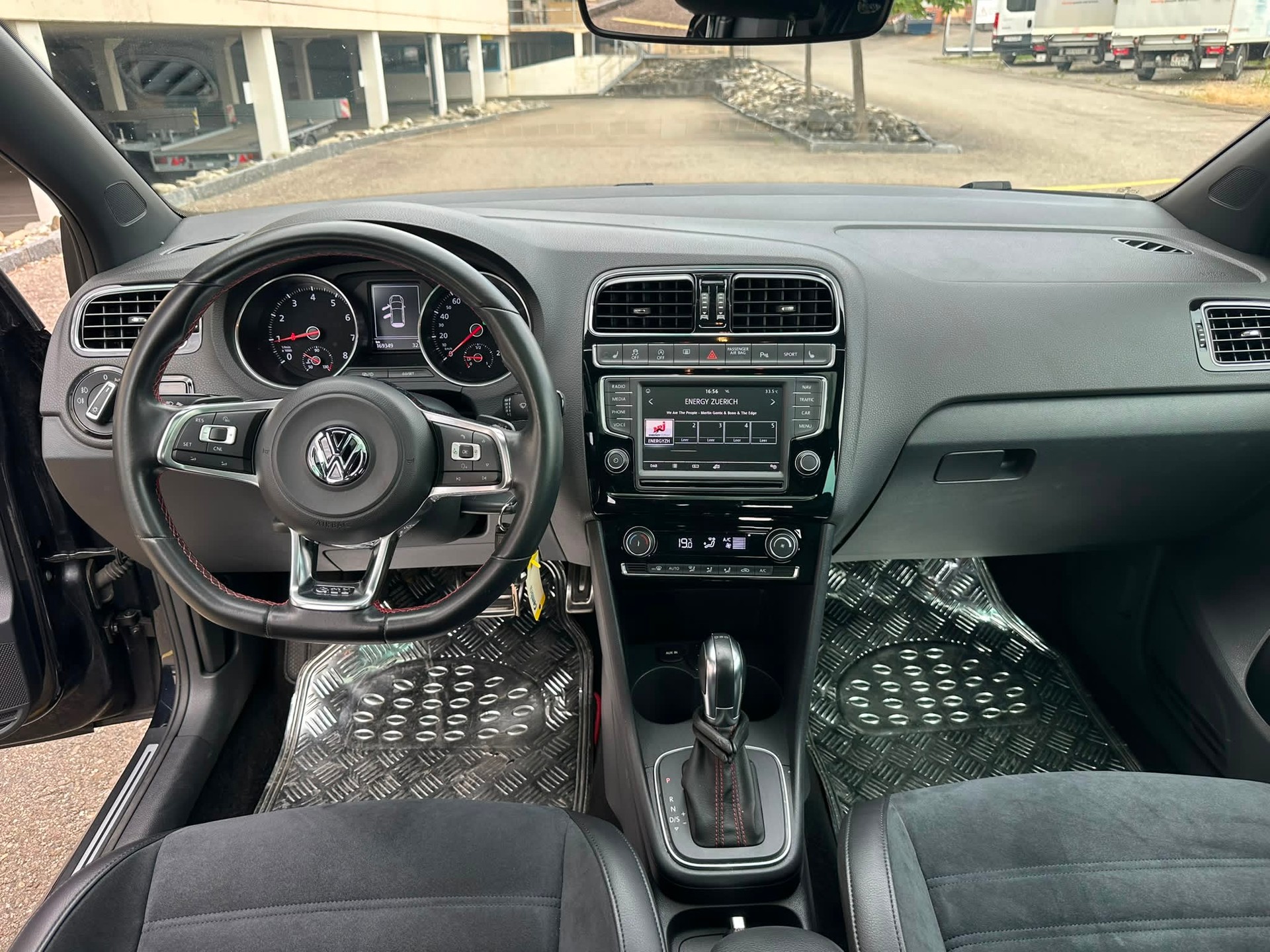 VW Polo 1.8 TSI GTI DSG-image-7