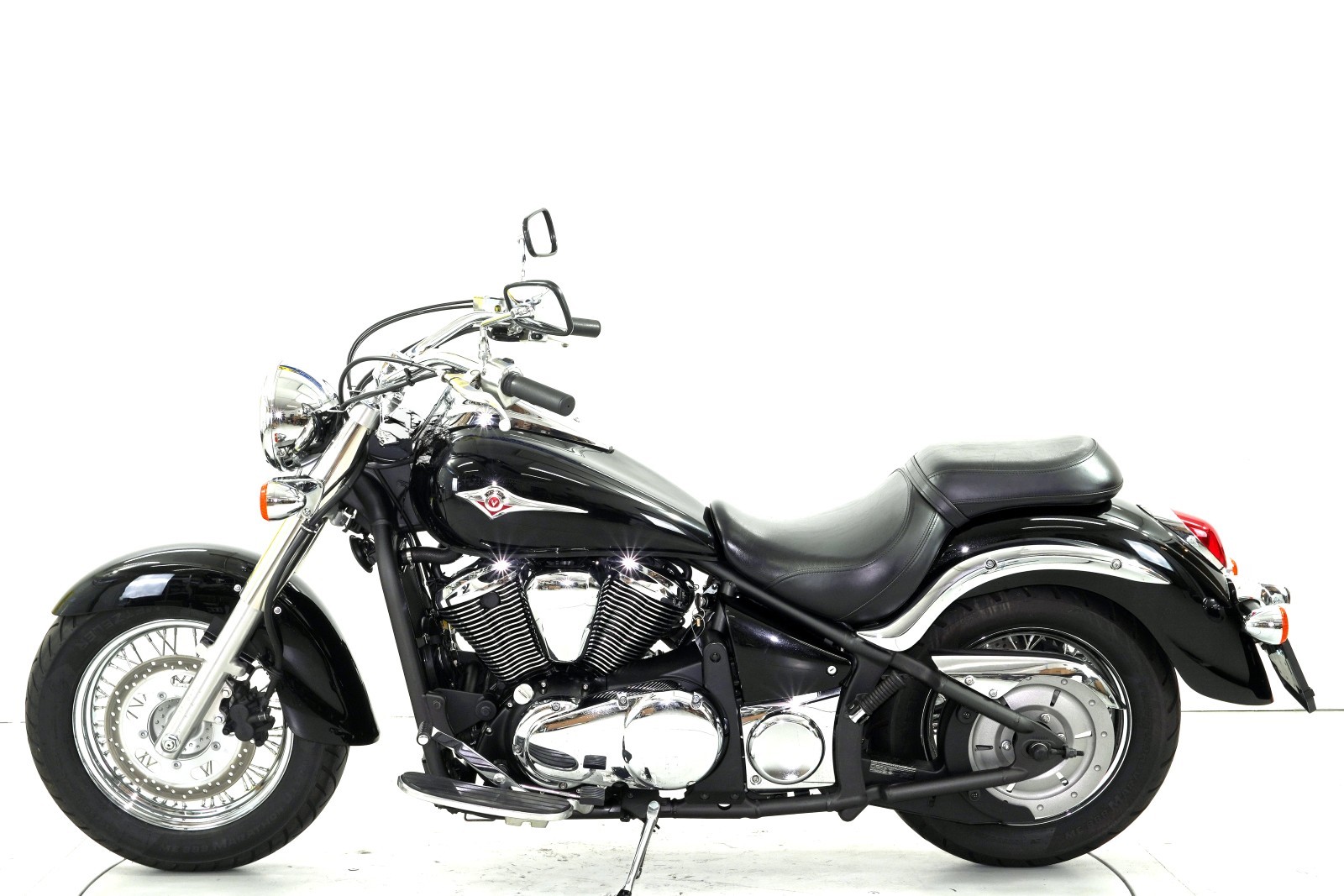 KAWASAKI VN 900 Classic-image-4