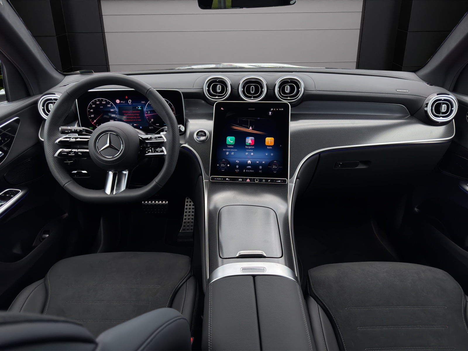 MERCEDES-BENZ GLC 220 d 4Matic 9G-Tronic-image-9