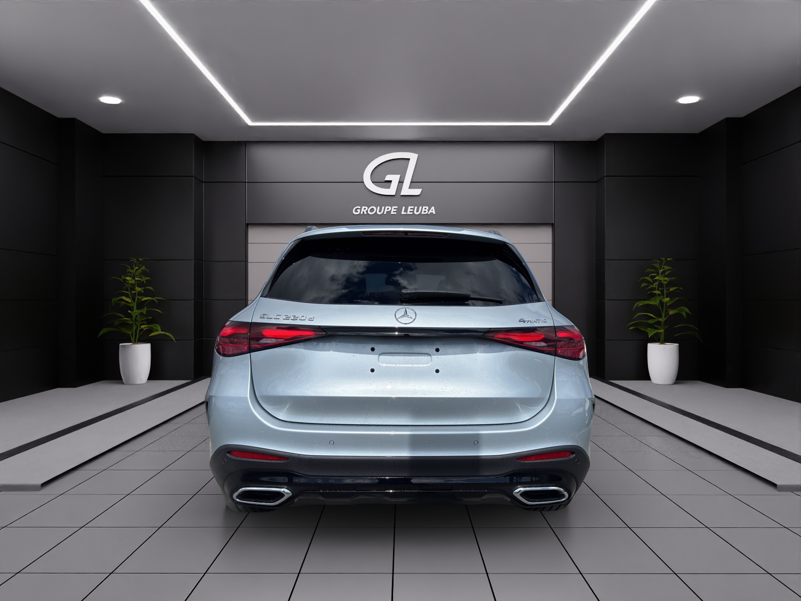MERCEDES-BENZ GLC 220 d 4Matic 9G-Tronic-image-4