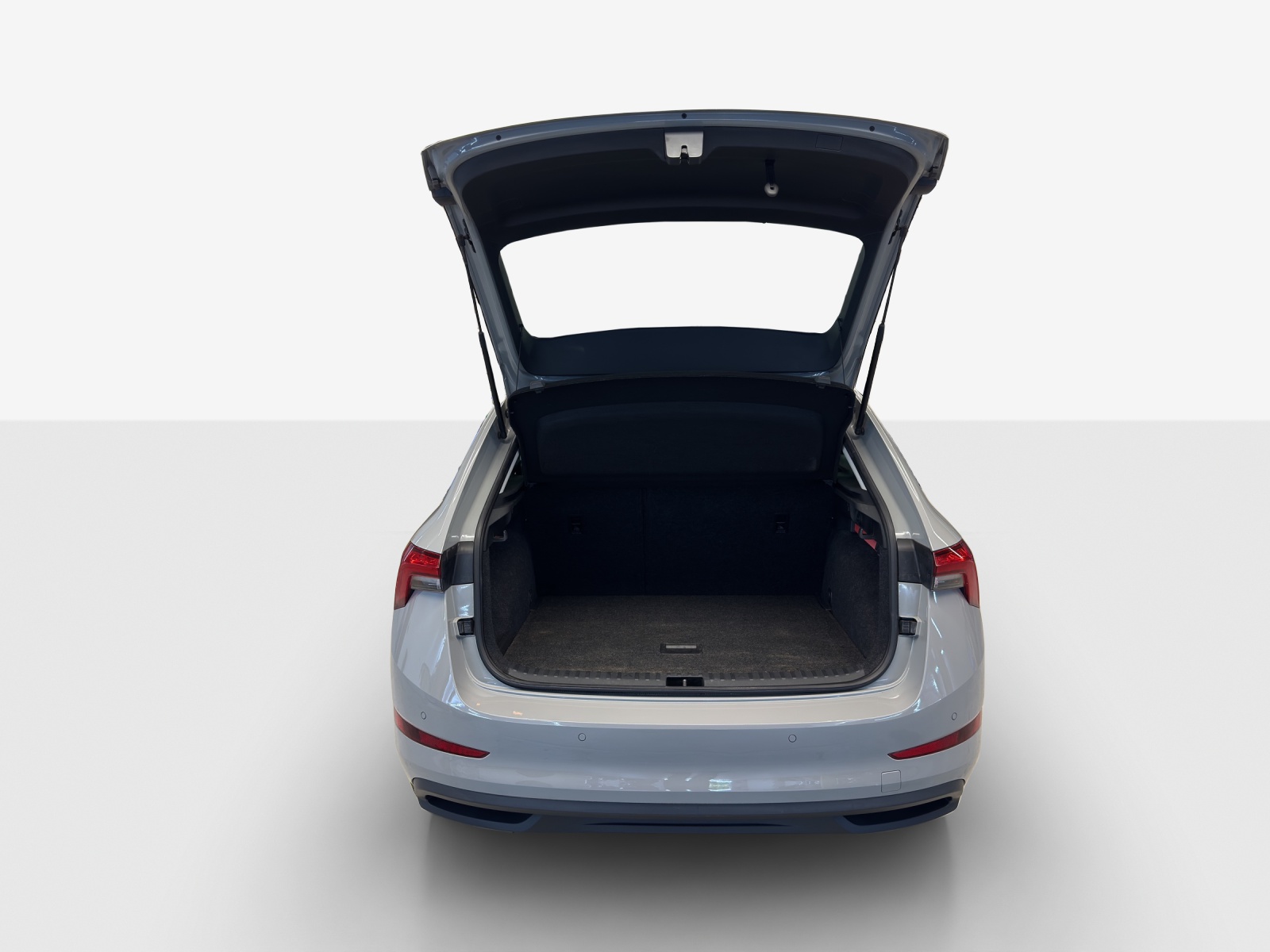 SKODA Scala 1.5 TSI ACT Ambition DSG-image-12