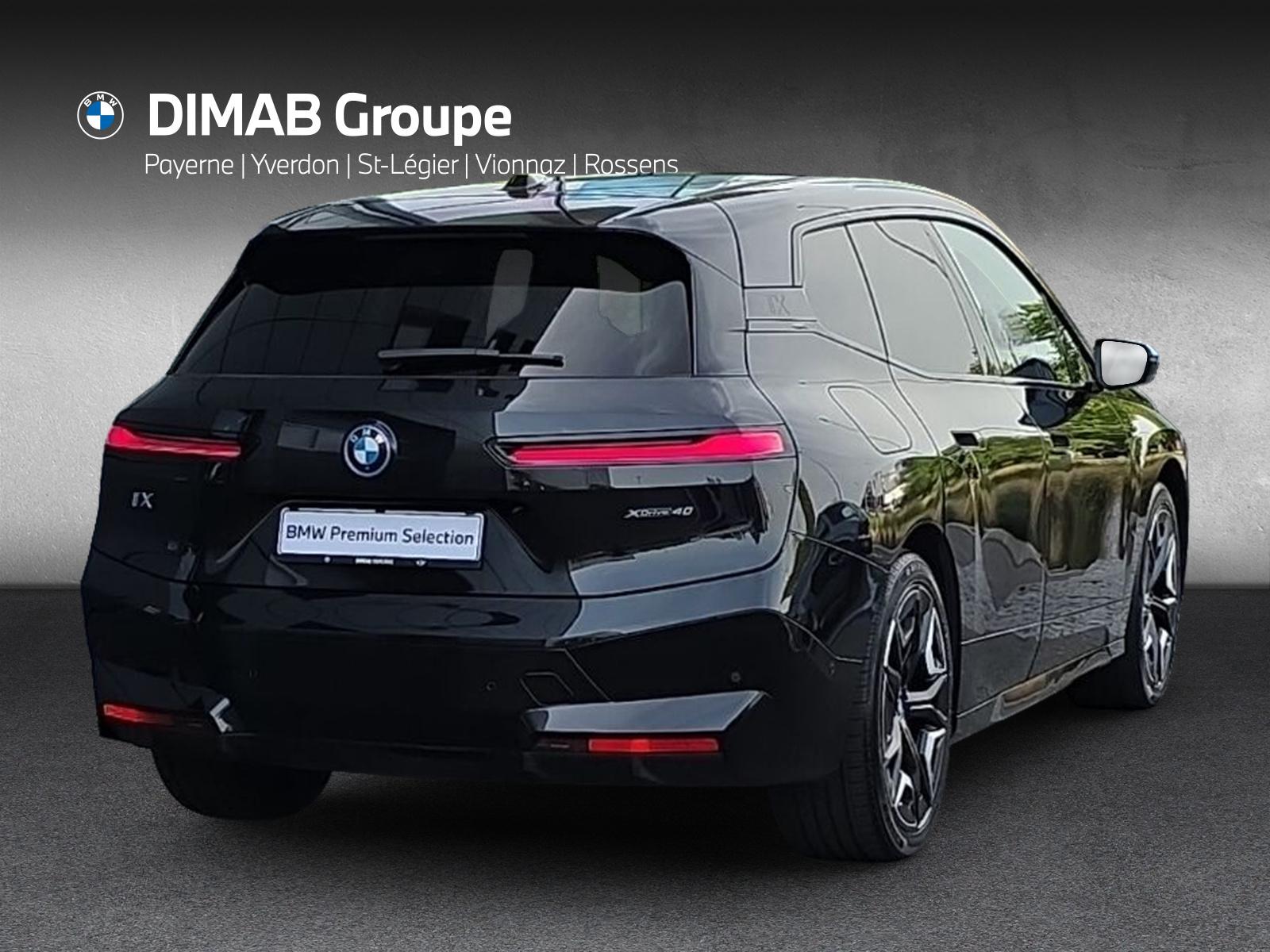 BMW iX xDrive40 M Sport i20 (CH) AHK 2.5T ** Action de Leasing à 0.9% **-image-5