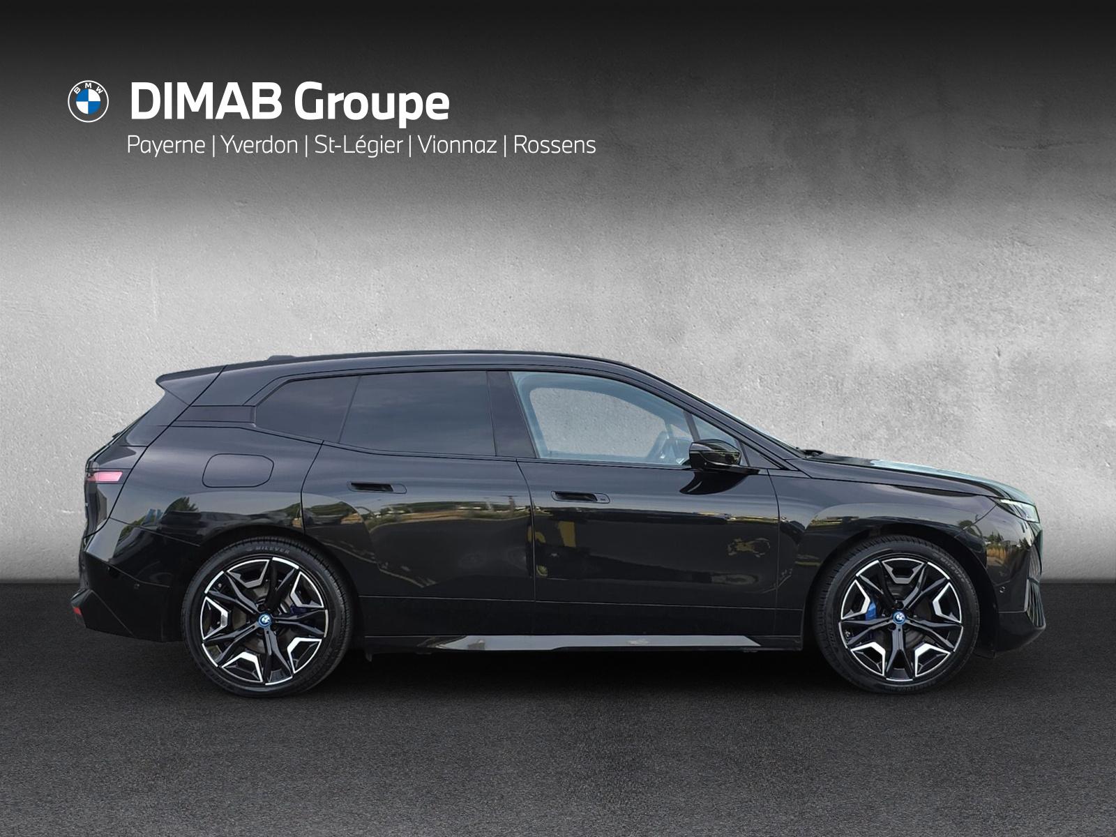 BMW iX xDrive40 M Sport i20 (CH) AHK 2.5T ** Action de Leasing à 0.9% **-image-6