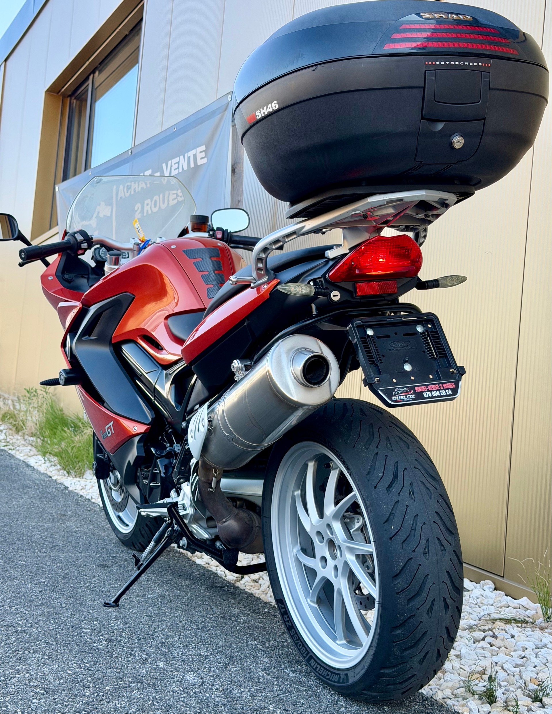BMW F 800 GT-image-12