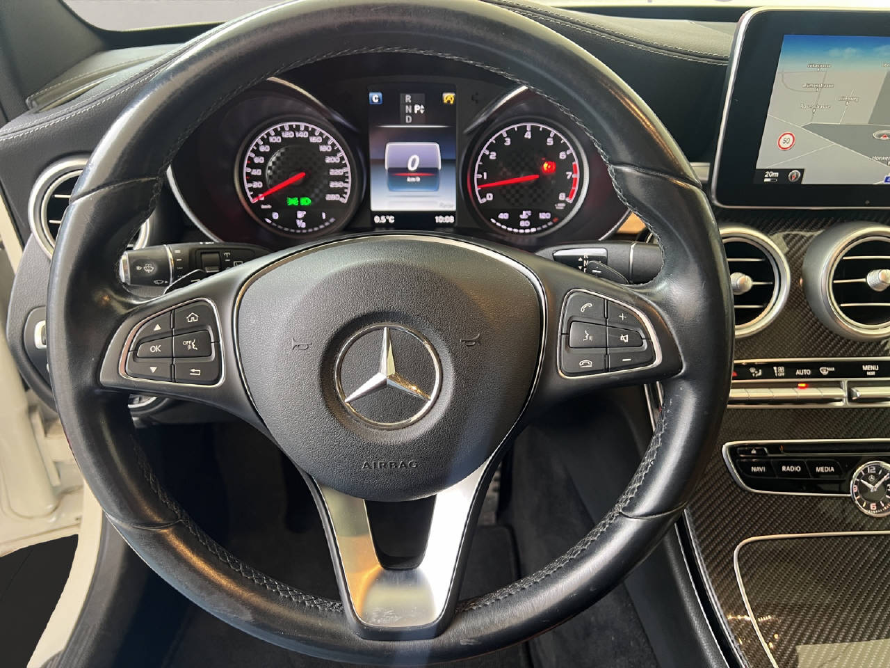 MERCEDES-BENZ C-Klasse S205 Kombi C 43 AMG 4matic 450 367PS Kombi-image-16