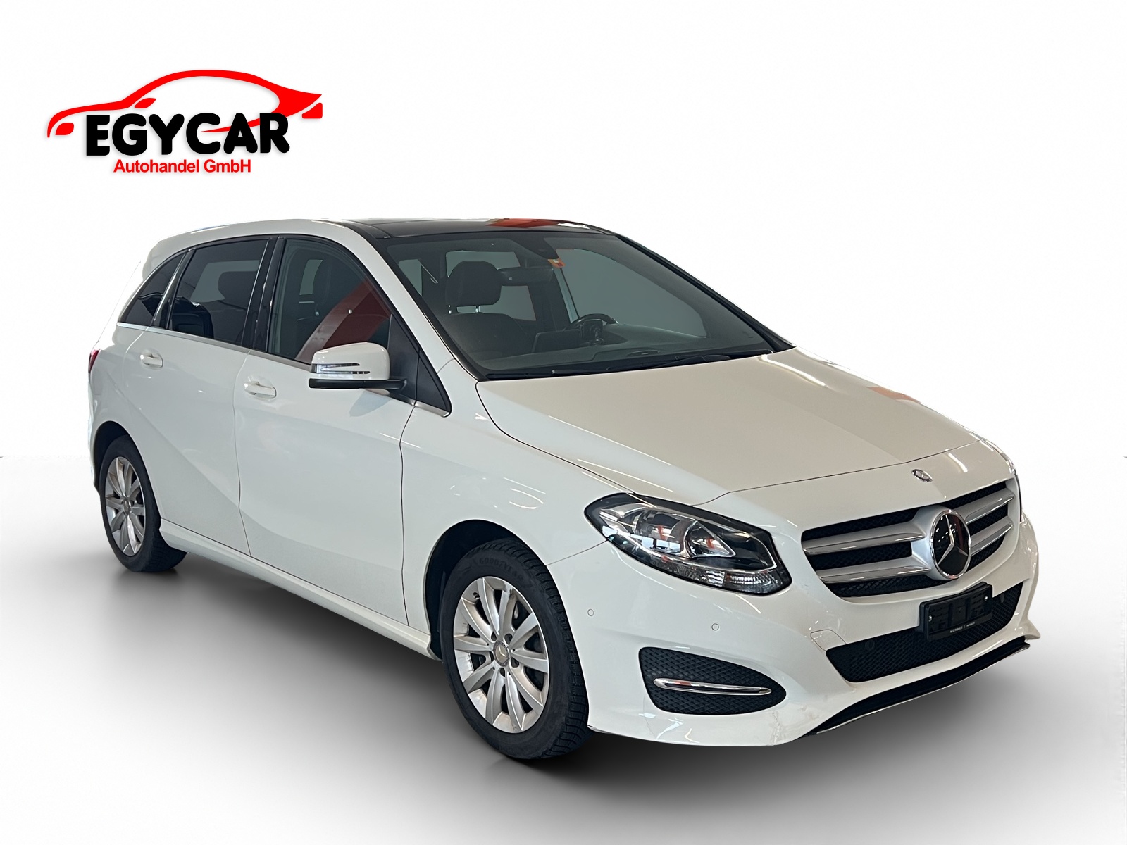 MERCEDES-BENZ B 200 Urban 7G-DCT-showroom-element-1