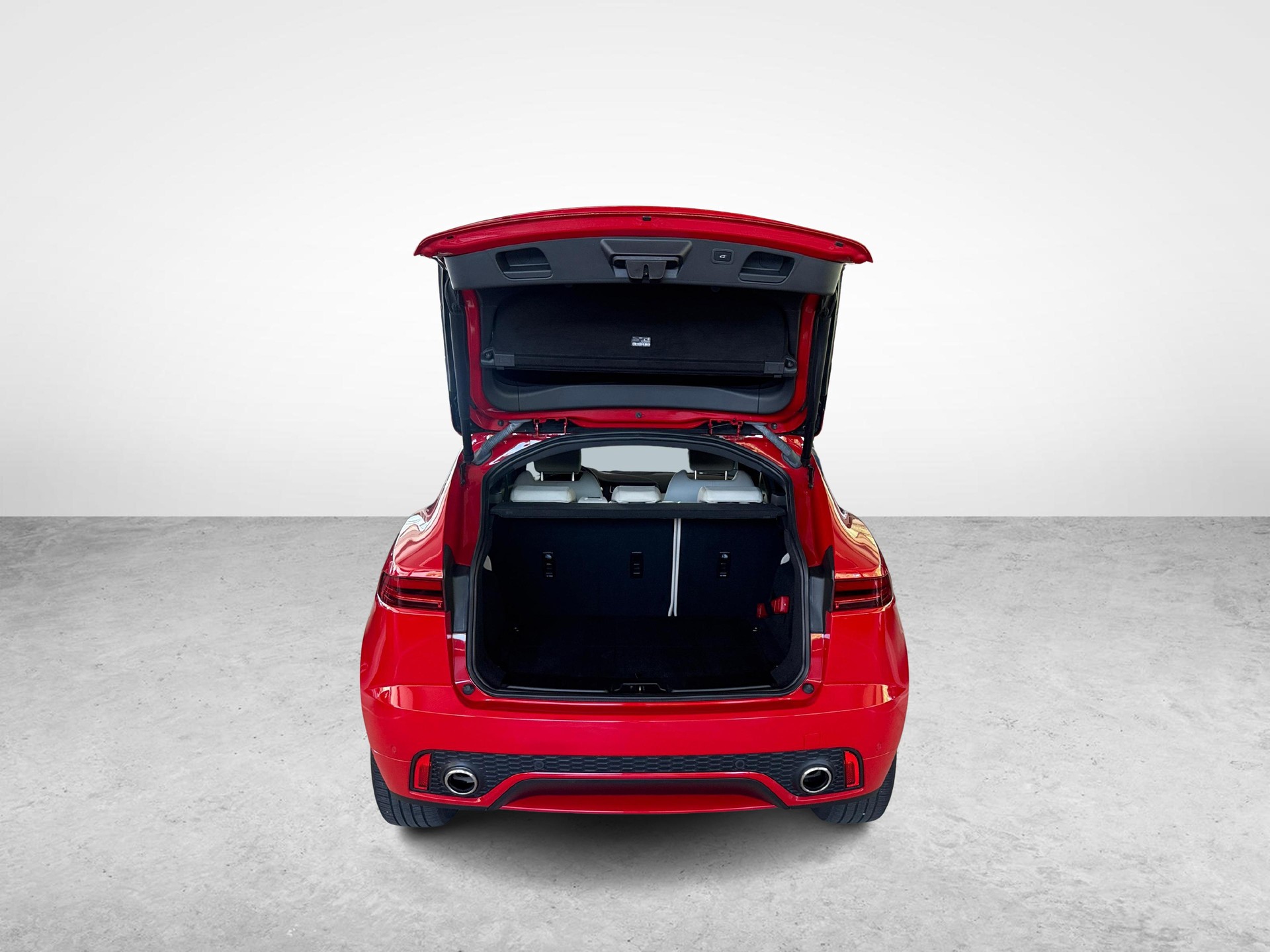 JAGUAR E-Pace 2.0 D 180 R-Dynamic SE AWD-image-11