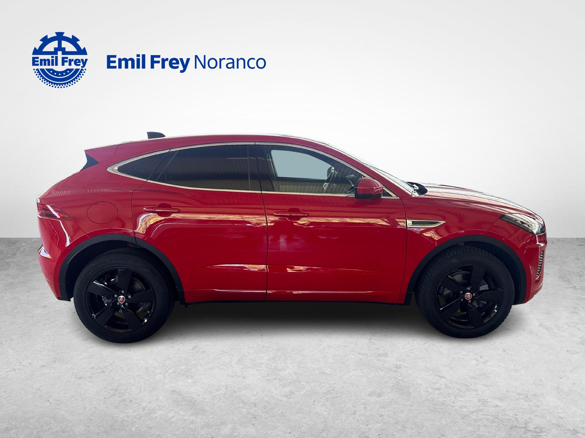 JAGUAR E-Pace 2.0 D 180 R-Dynamic SE AWD-image-5