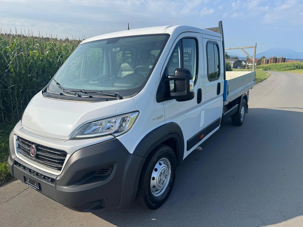 FIAT Ducato 35 2.3 MJ Brücke mit 3000kg Anhängelast-image-0