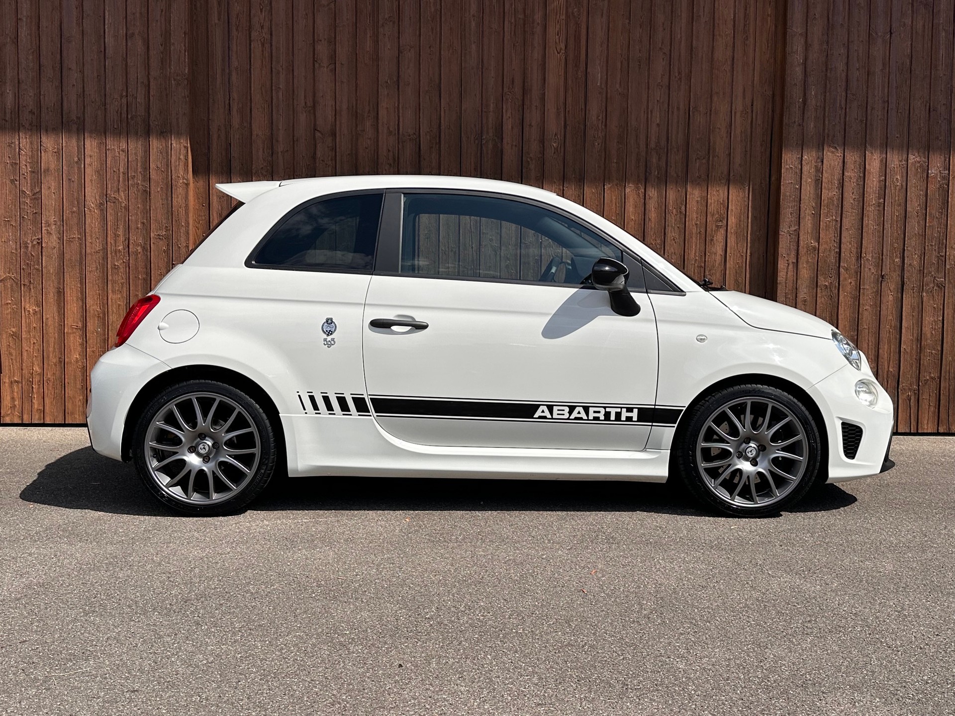 FIAT 595 1.4 16V Turbo Abarth Competizione-image-0