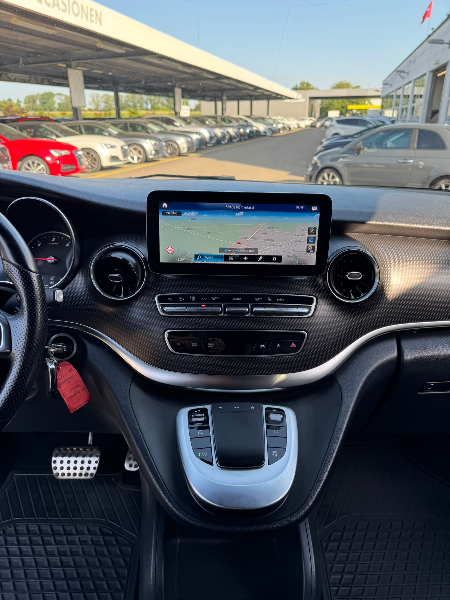 MERCEDES-BENZ V 300 d lang Avantgarde 4Matic 9G-Tronic-image-11