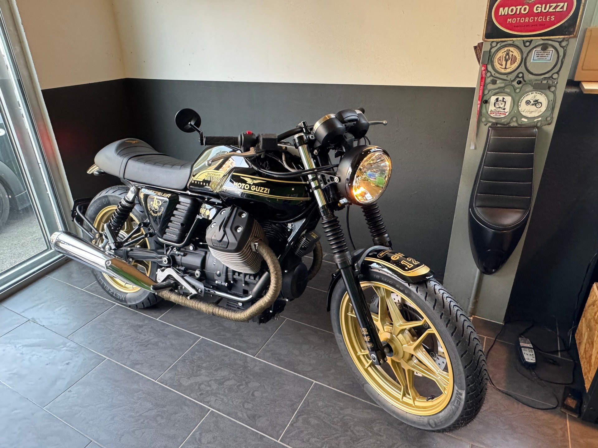 MOTO GUZZI V7 JSP Stone-image-2