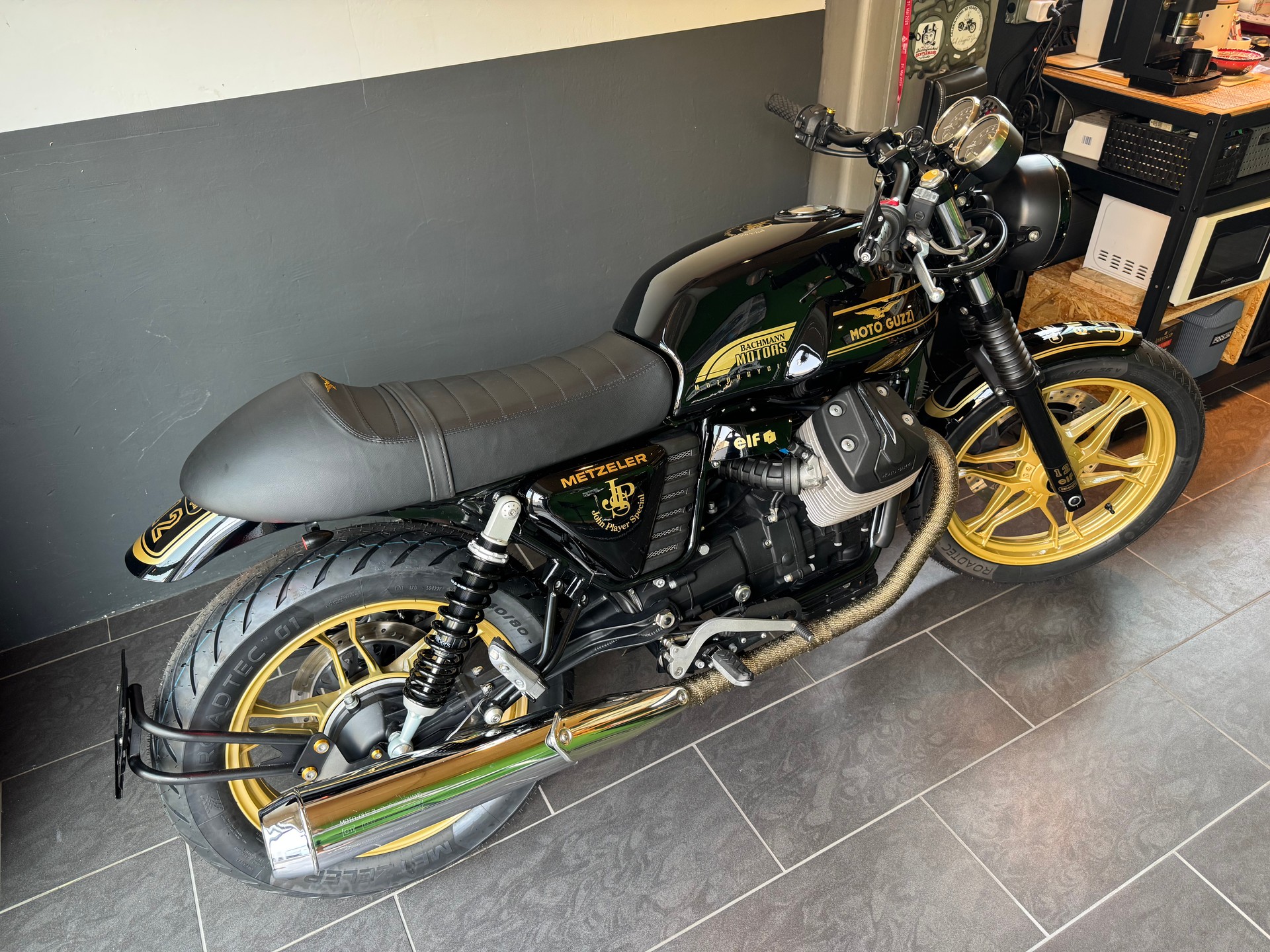 MOTO GUZZI V7 JSP Stone-image-3