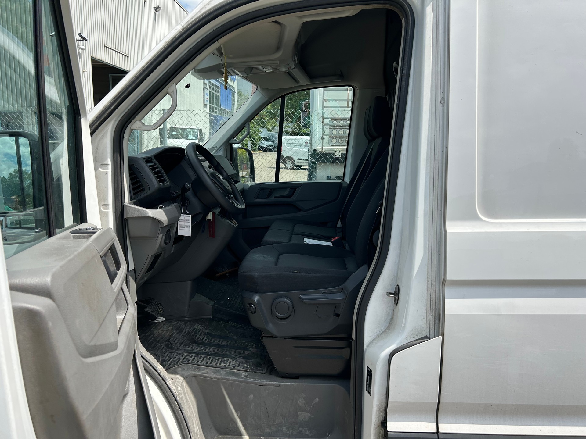 MAN TGE 3.180 Lang A-image-8