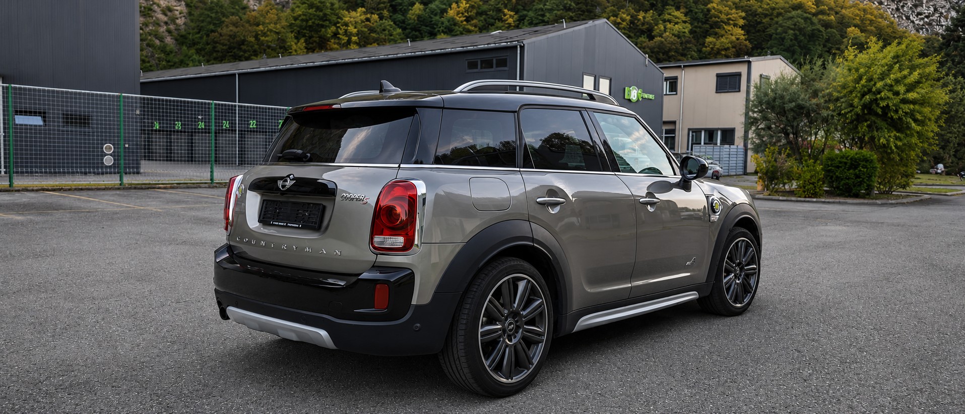 MINI Countryman Cooper S E ALL4 Steptronic-image-6
