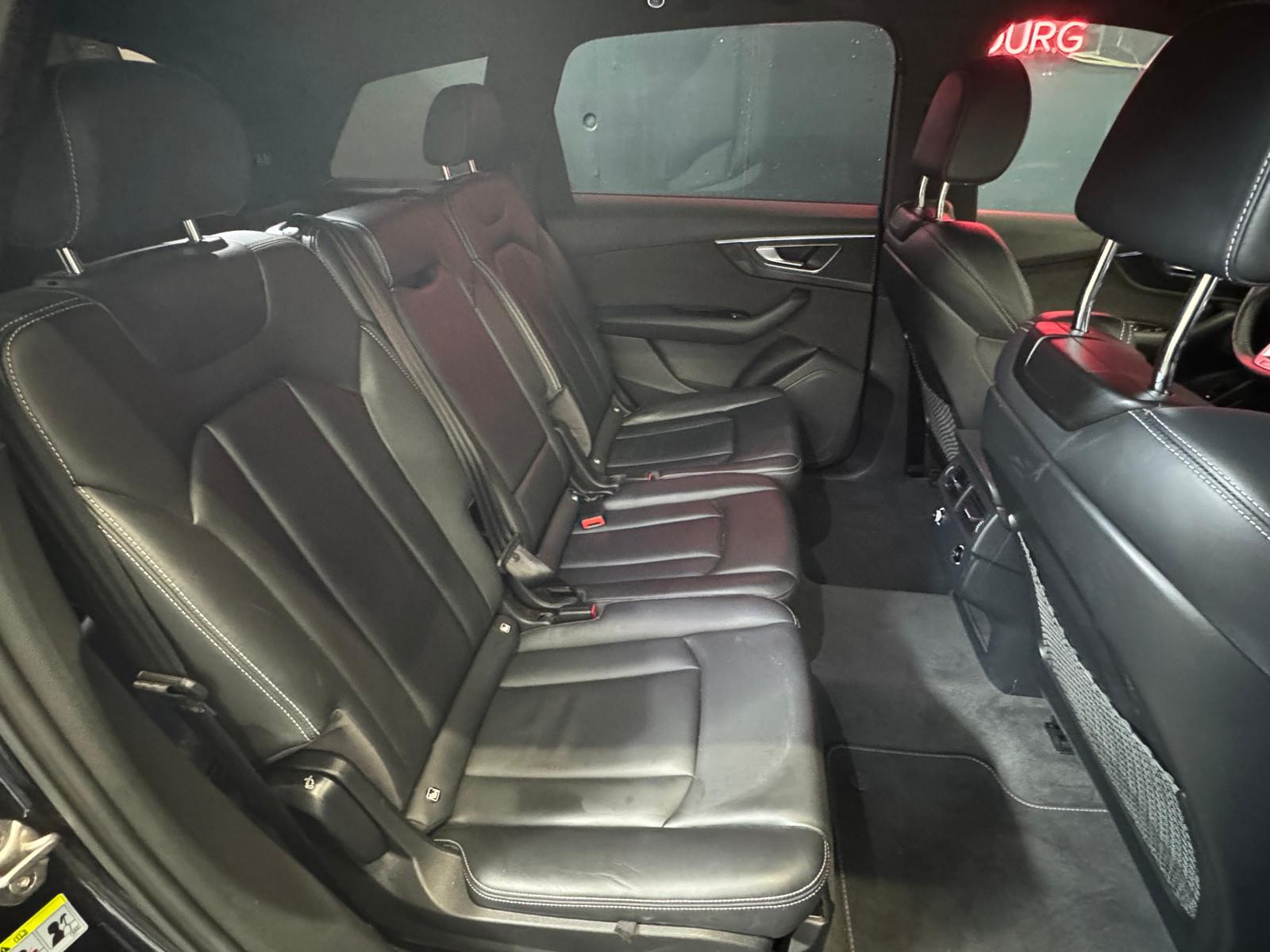 AUDI Q7 45 TDI quattro tiptronic-image-11
