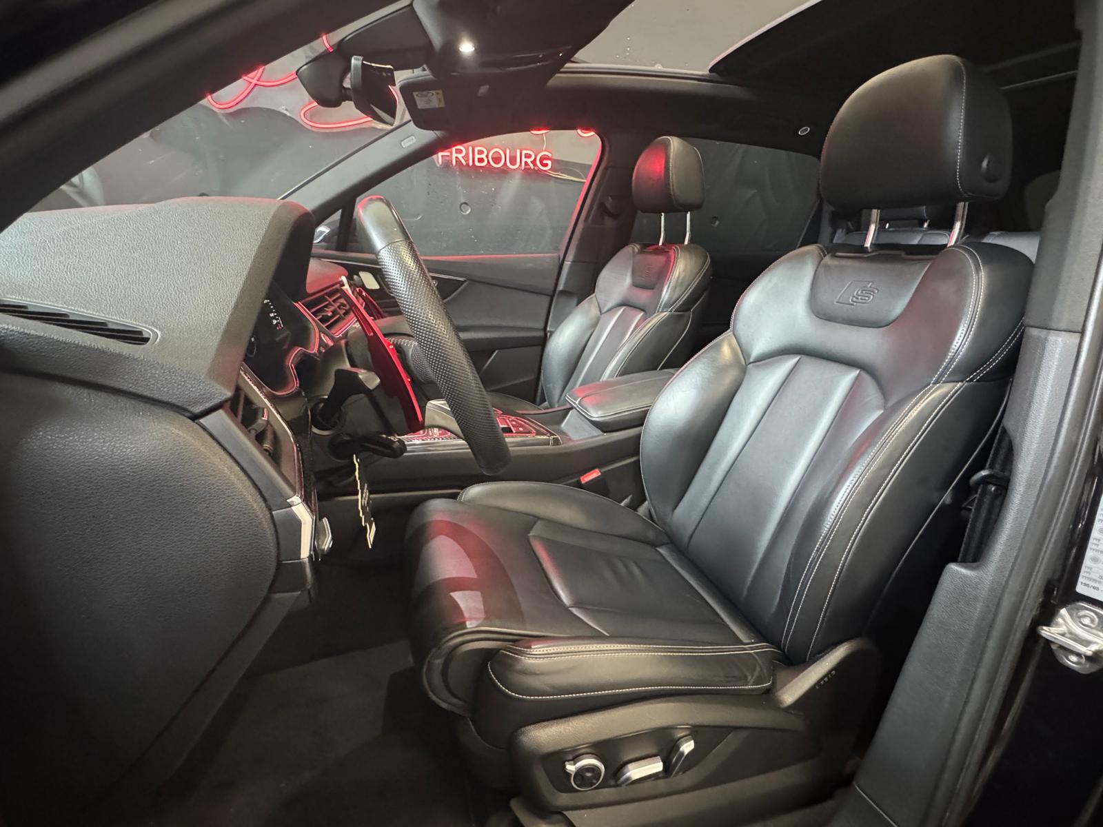 AUDI Q7 45 TDI quattro tiptronic-image-9