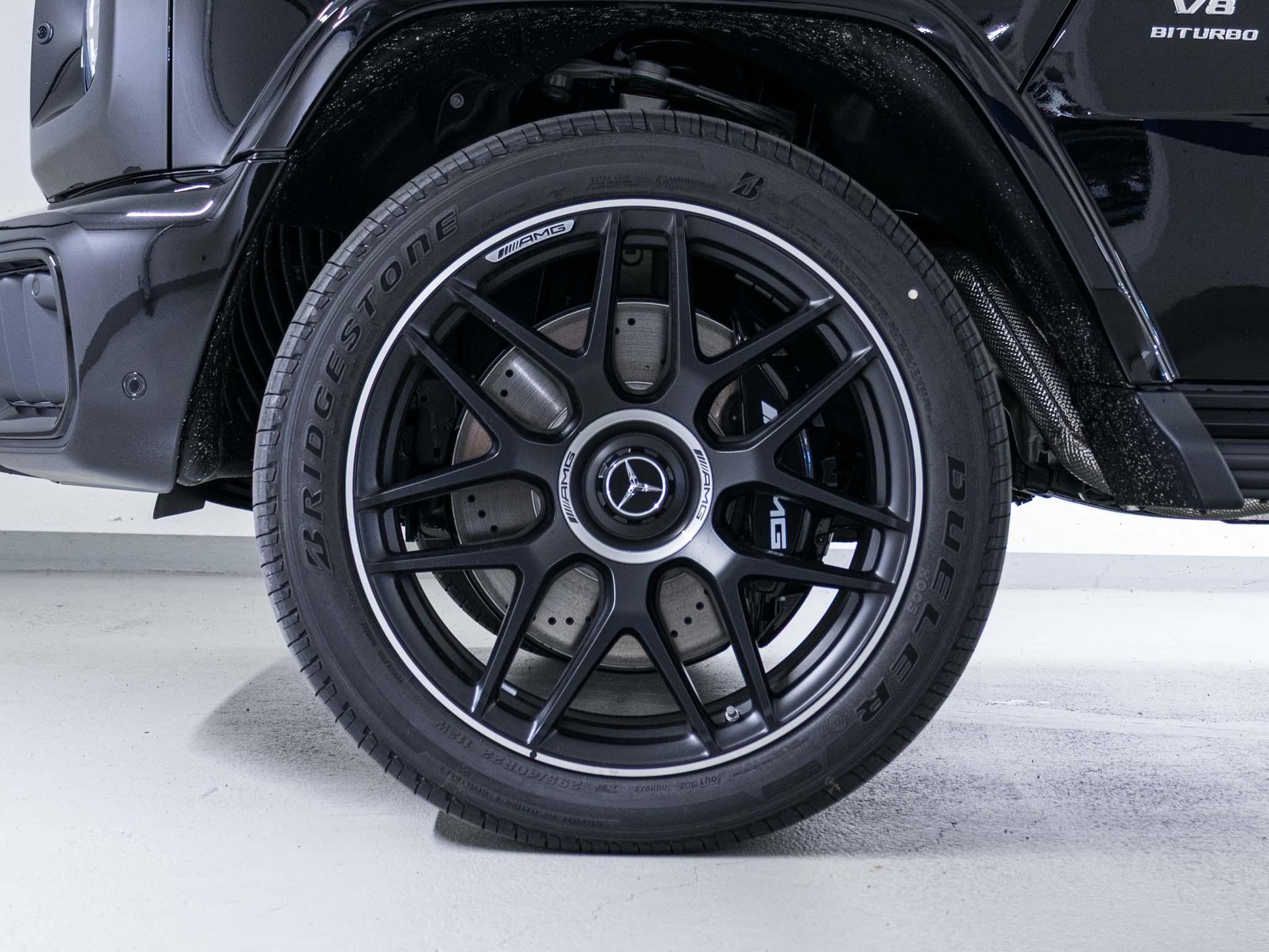 MERCEDES-BENZ G 63 AMG-image-14