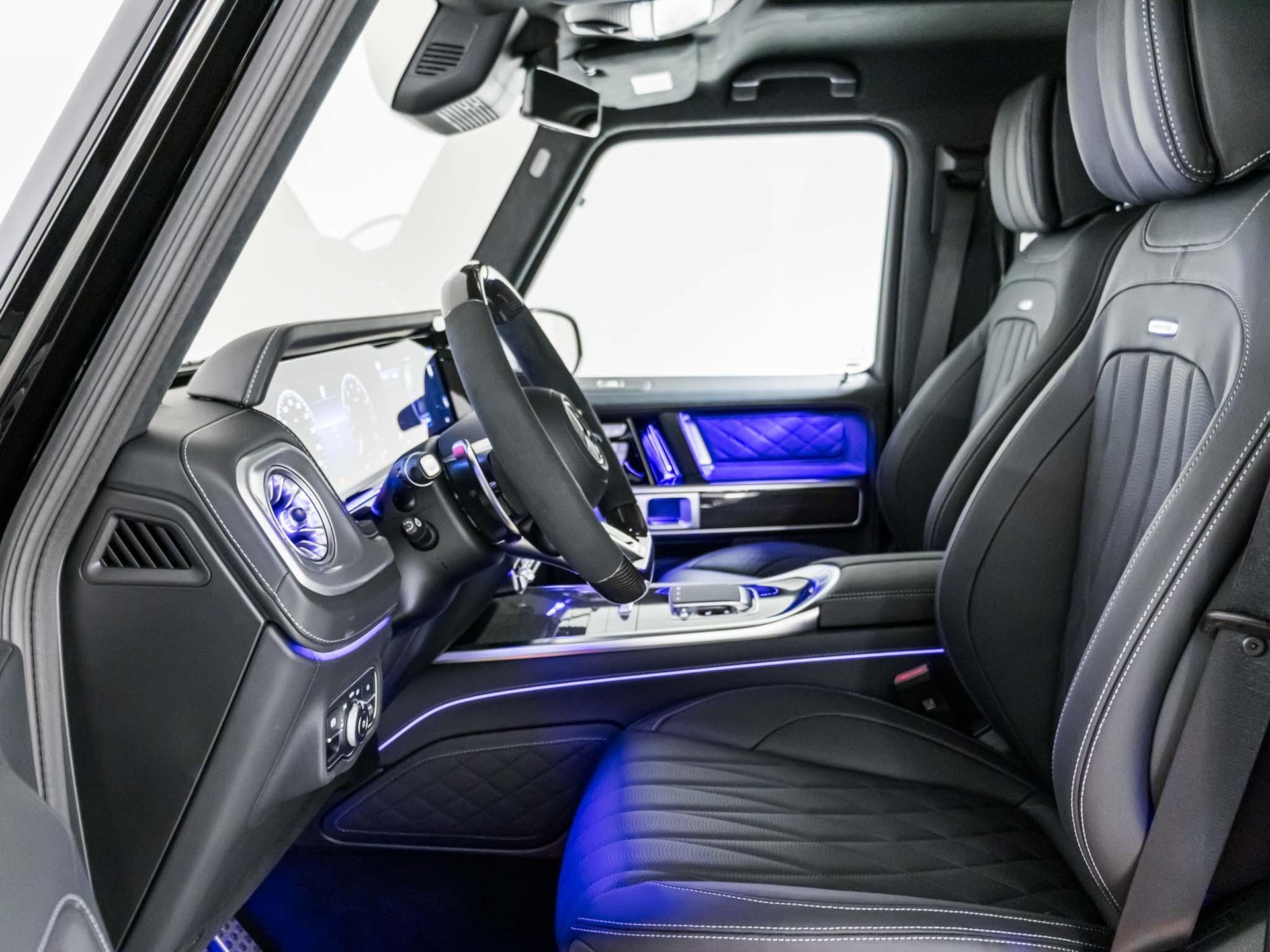 MERCEDES-BENZ G 63 AMG-image-6