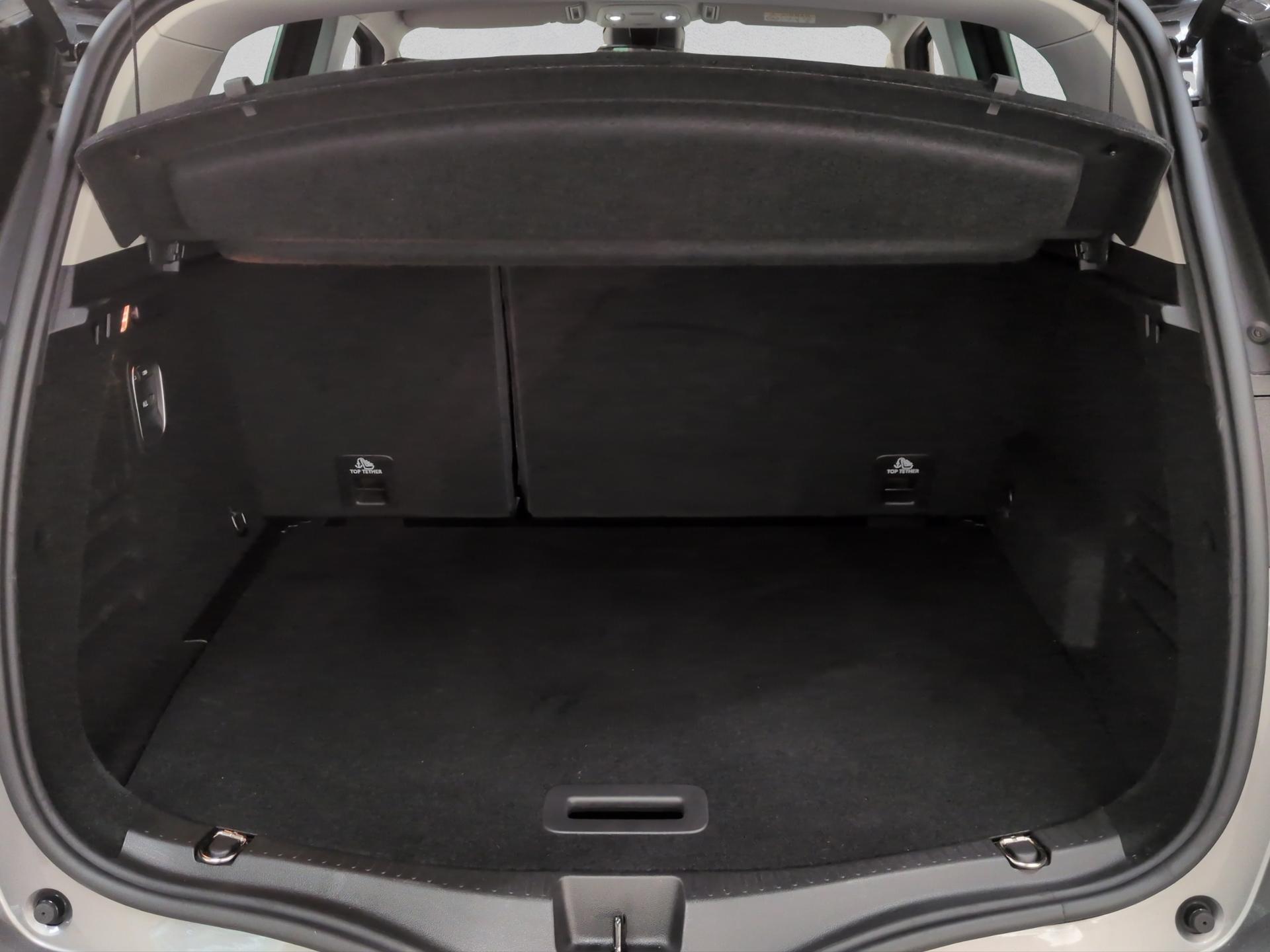 RENAULT Scénic 1.6 dCi Bose-image-15