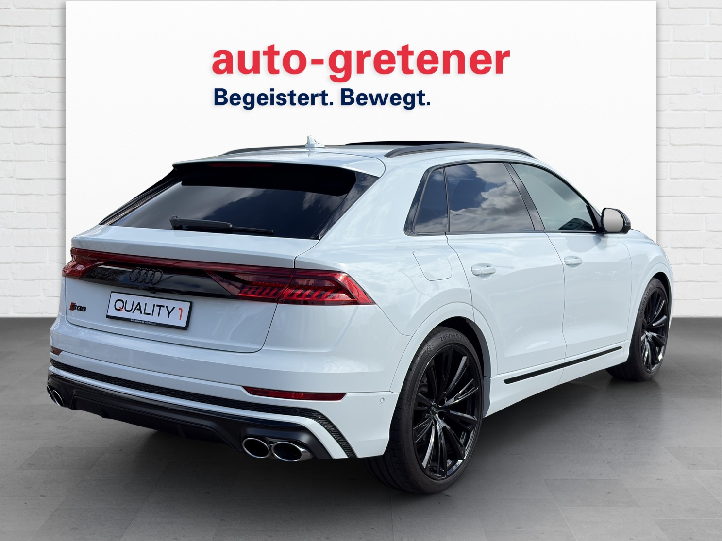 AUDI SQ8 4.0 V8 TFSI quattro T-Tronic-showroom-element-2