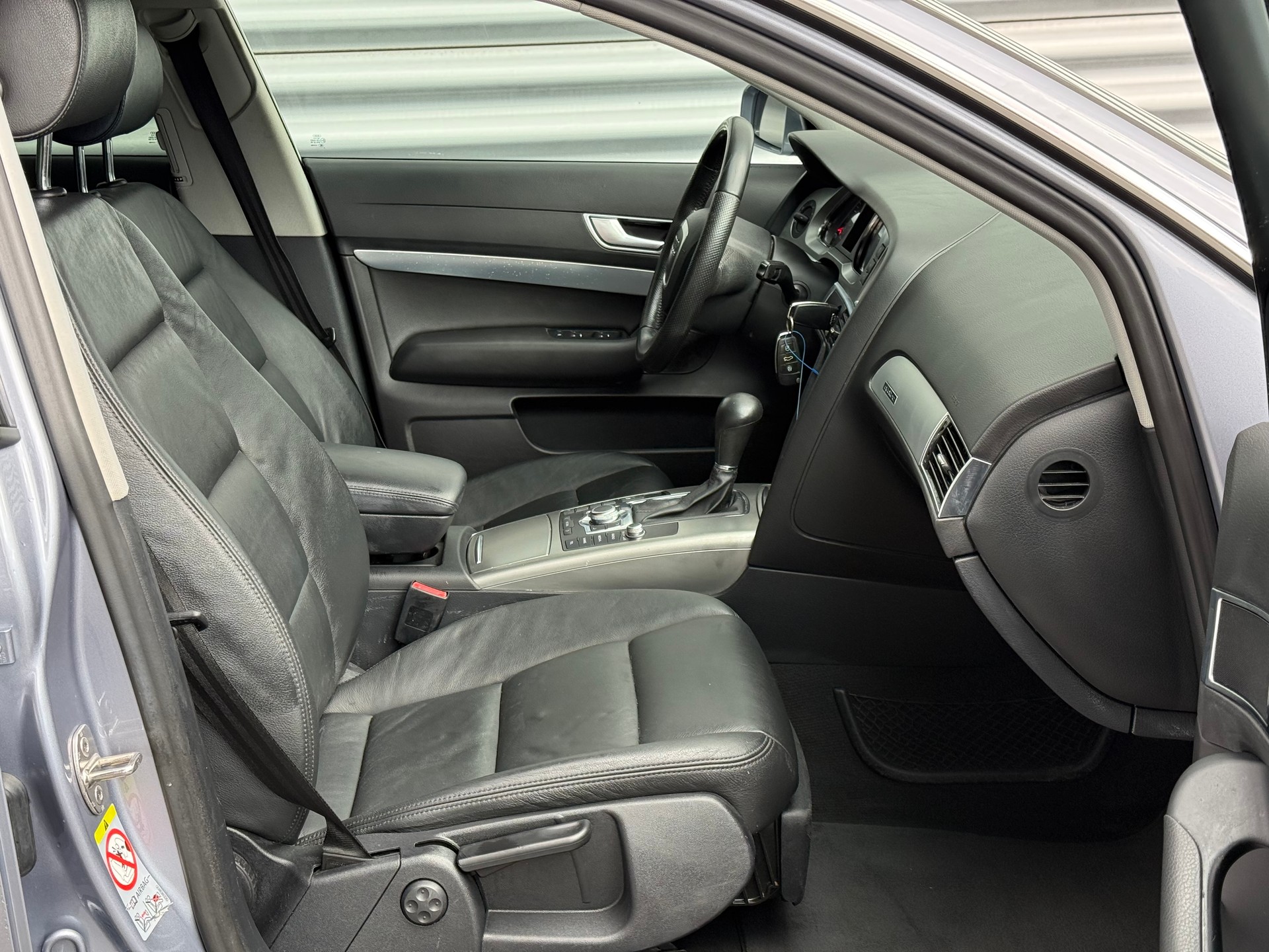 AUDI A6 Avant 3.0 V6 TDI Quattro Tiptronic-image-7
