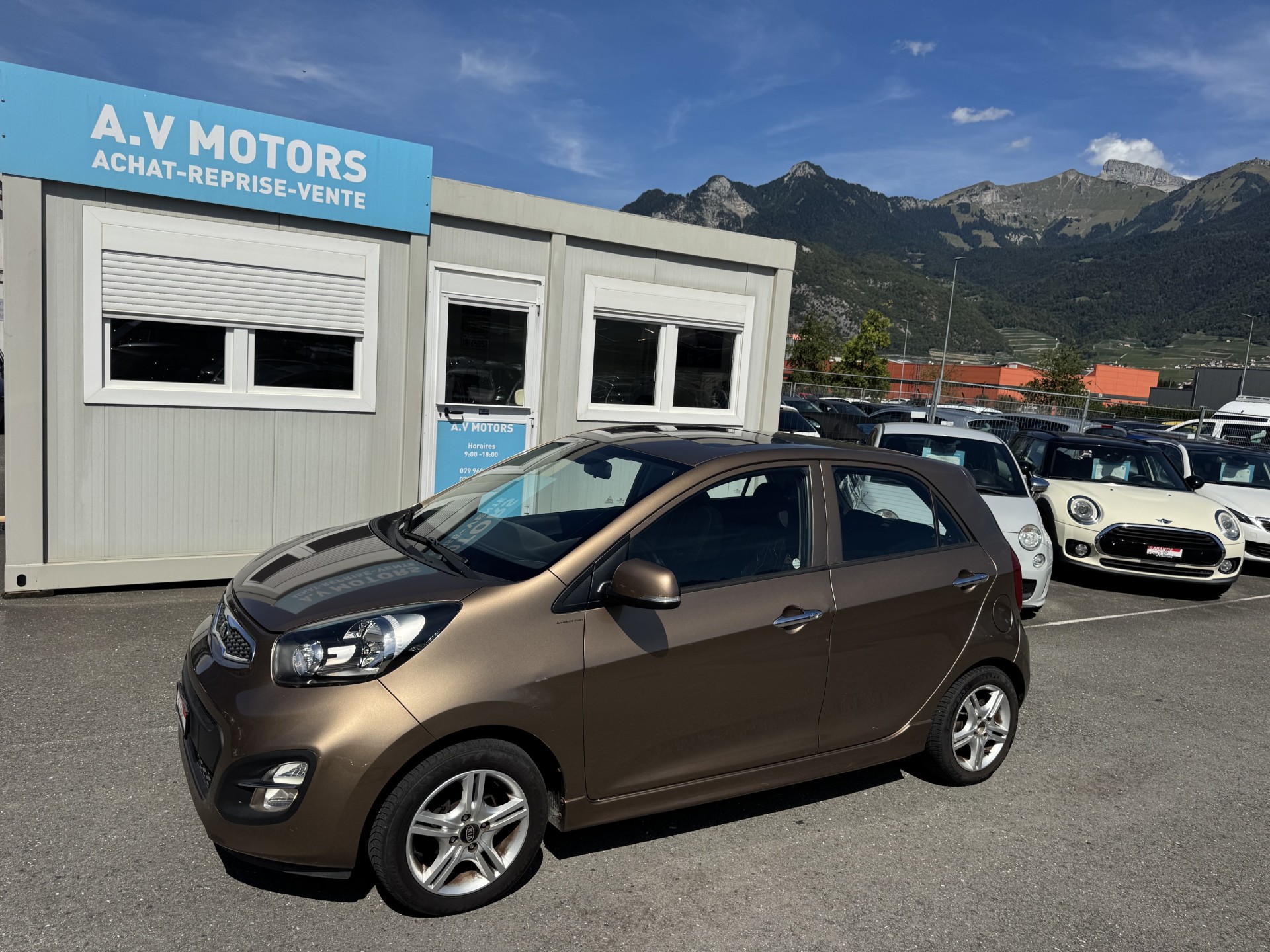 KIA Picanto 1,2 Automatique-image-0